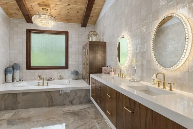 ropella custom closet bathroom cabinets & vanity Medium.jpeg