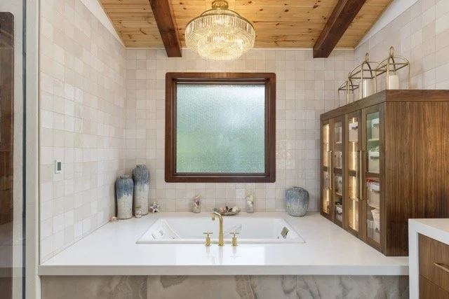 ropella custom closet bathroom cabinets Medium.jpeg