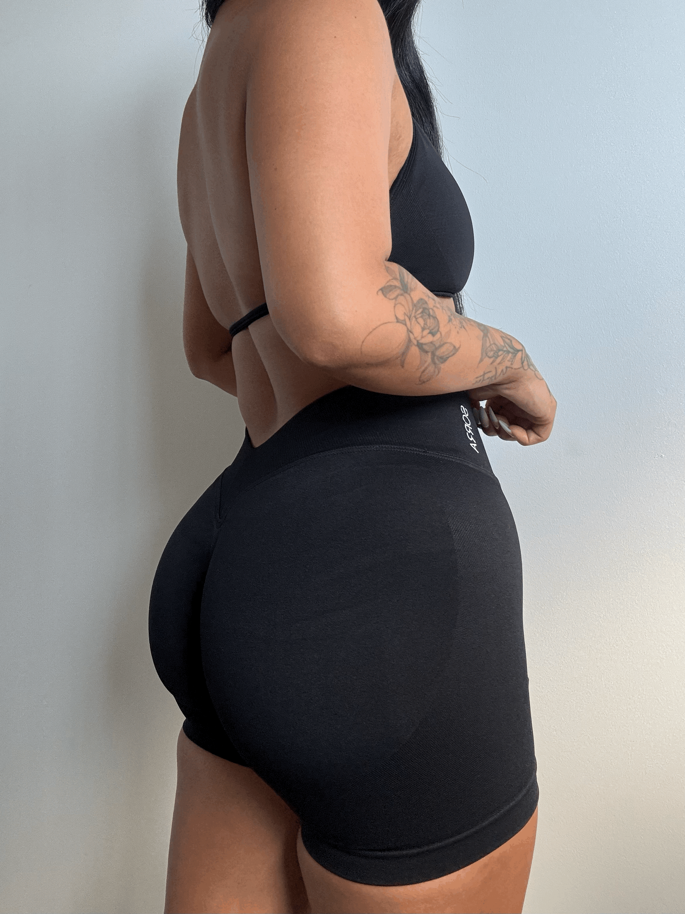 CurveContour Sculpt V-Back Shorts Classic Black