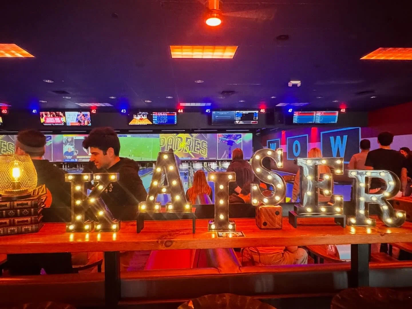 ITE ✅ 
Brains = exhausted. Spirits = high. 🎉 

Nothing like finishing the grind and heading straight into retreat mode with the people who make it all worth it. Great food, better company, and proof that residents don&rsquo;t just outperform on shif