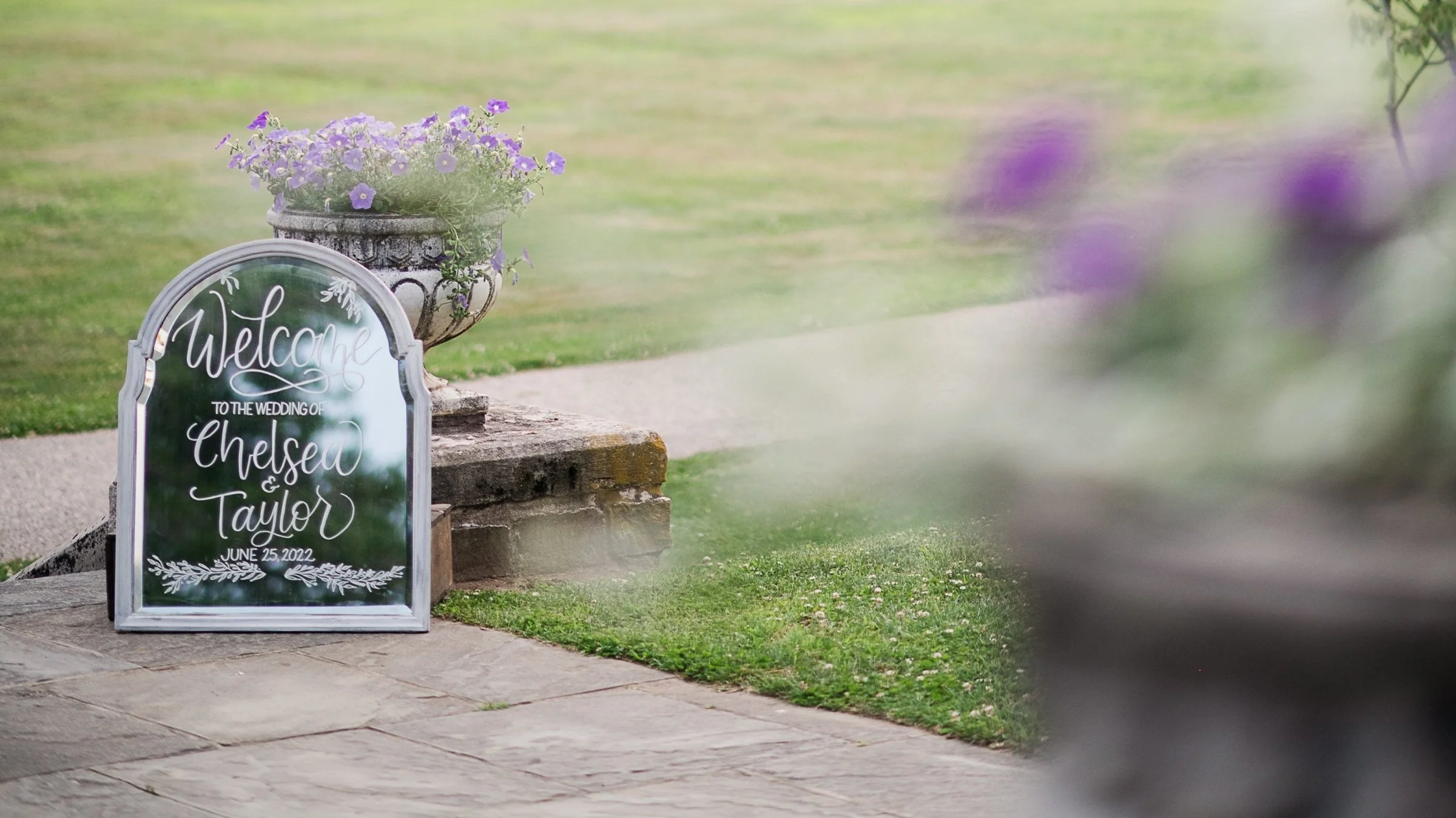 Hand Calligraphy Wedding Welcome Mirror