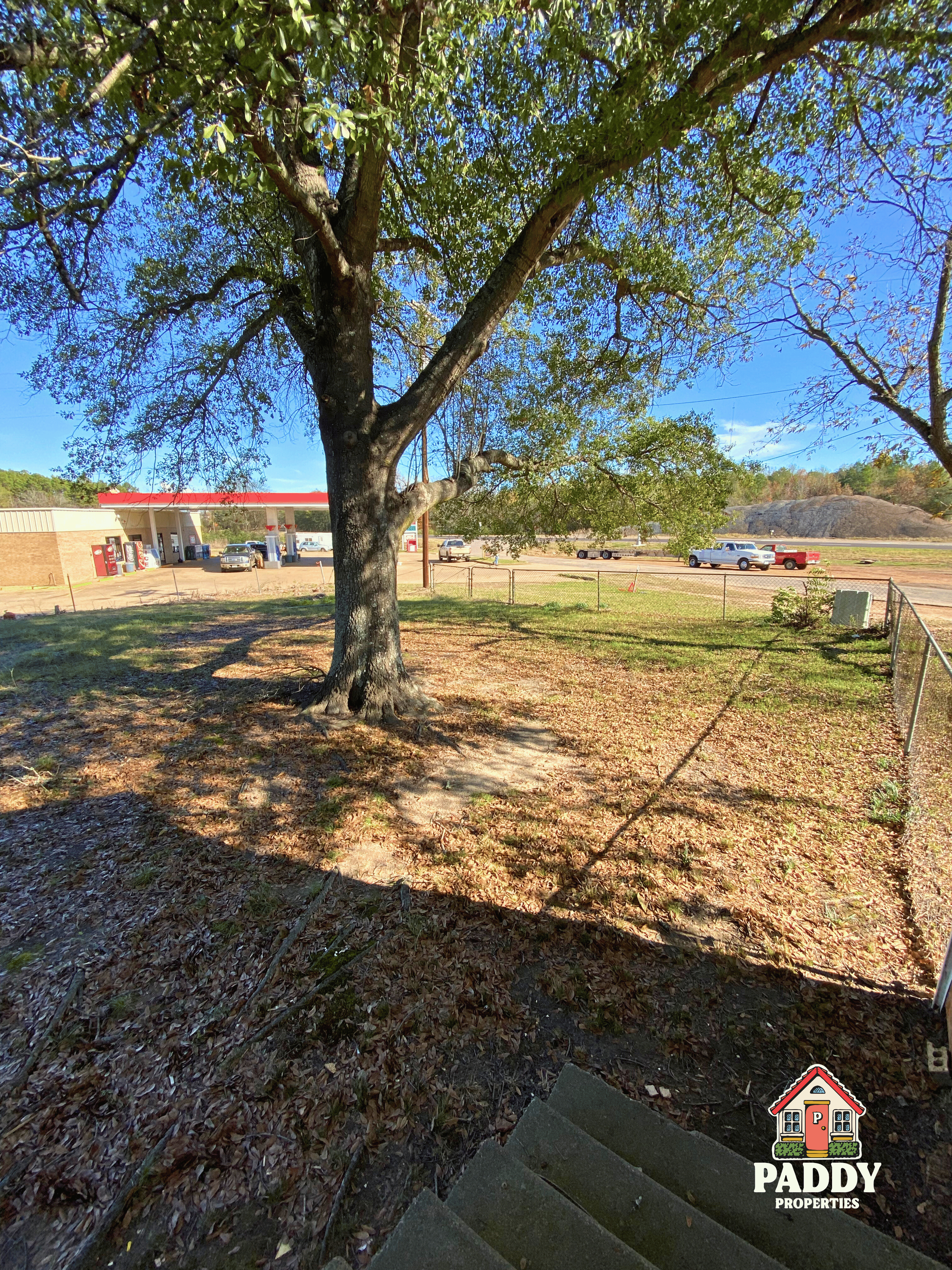 280 S Main St, Avinger.png