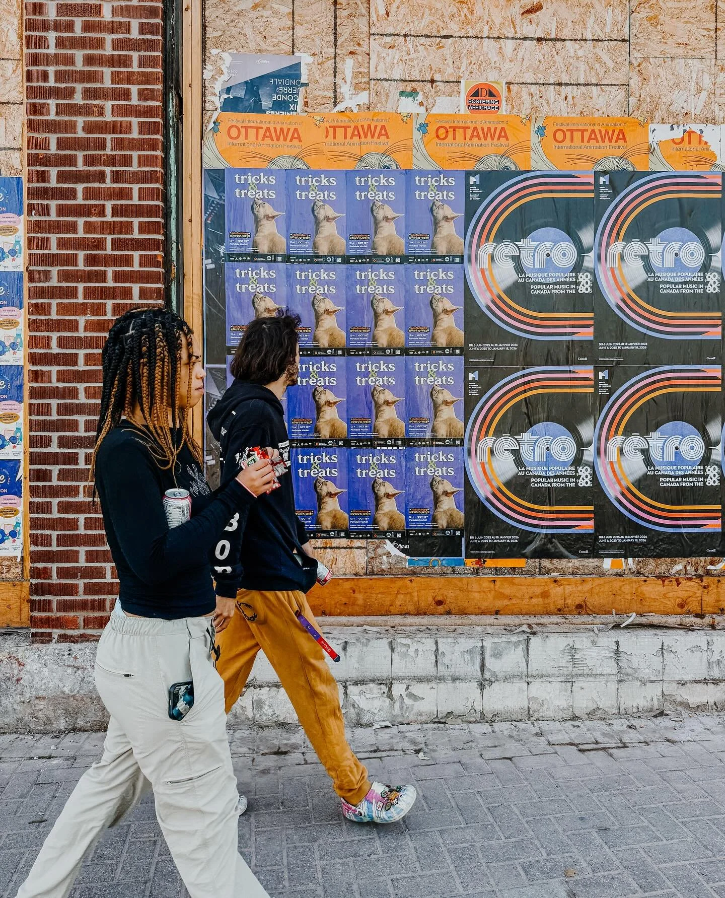 Tricks and treats @hintonburghowloween