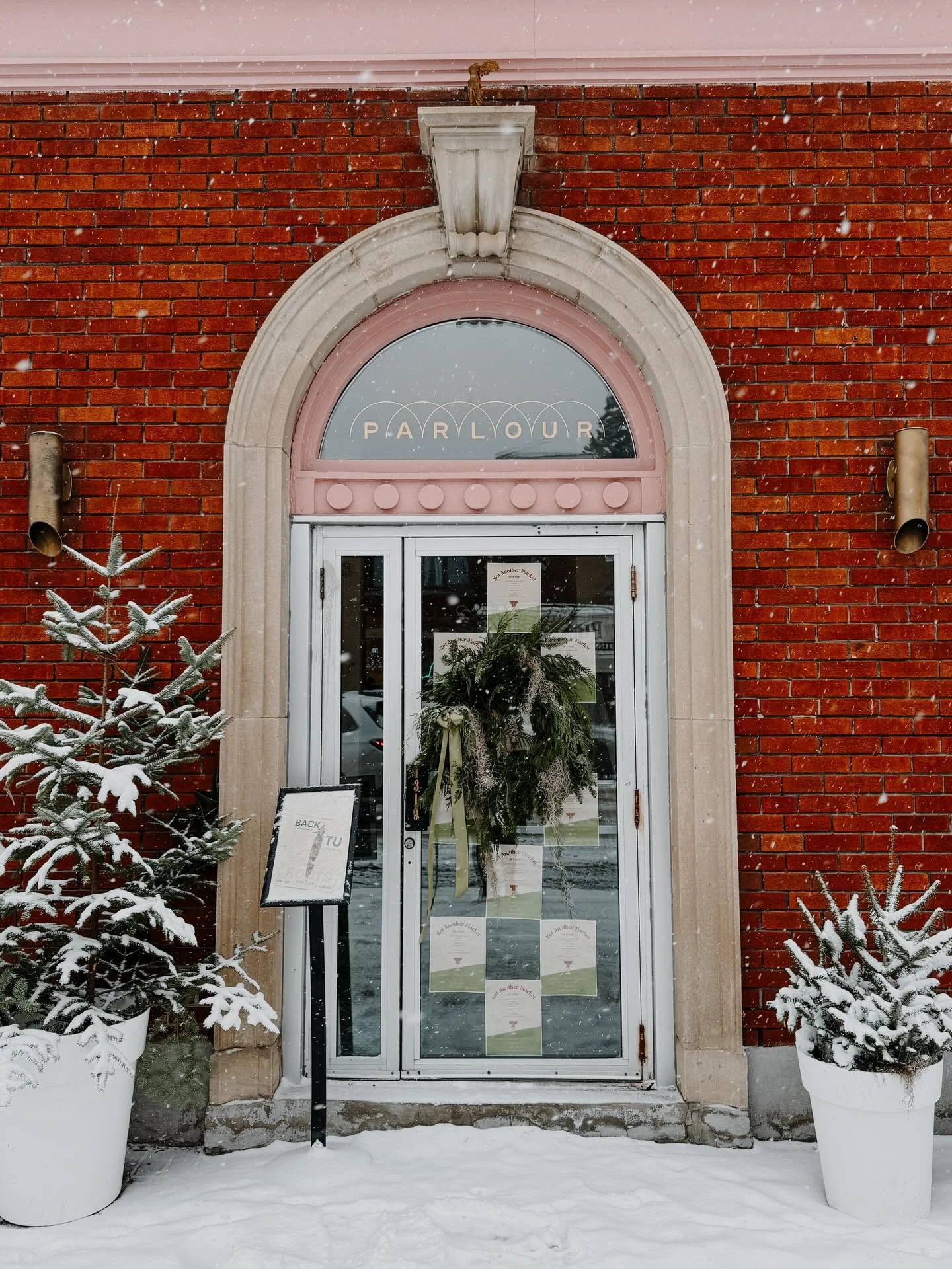 Have I mentioned I love my beautiful neighbourhood?