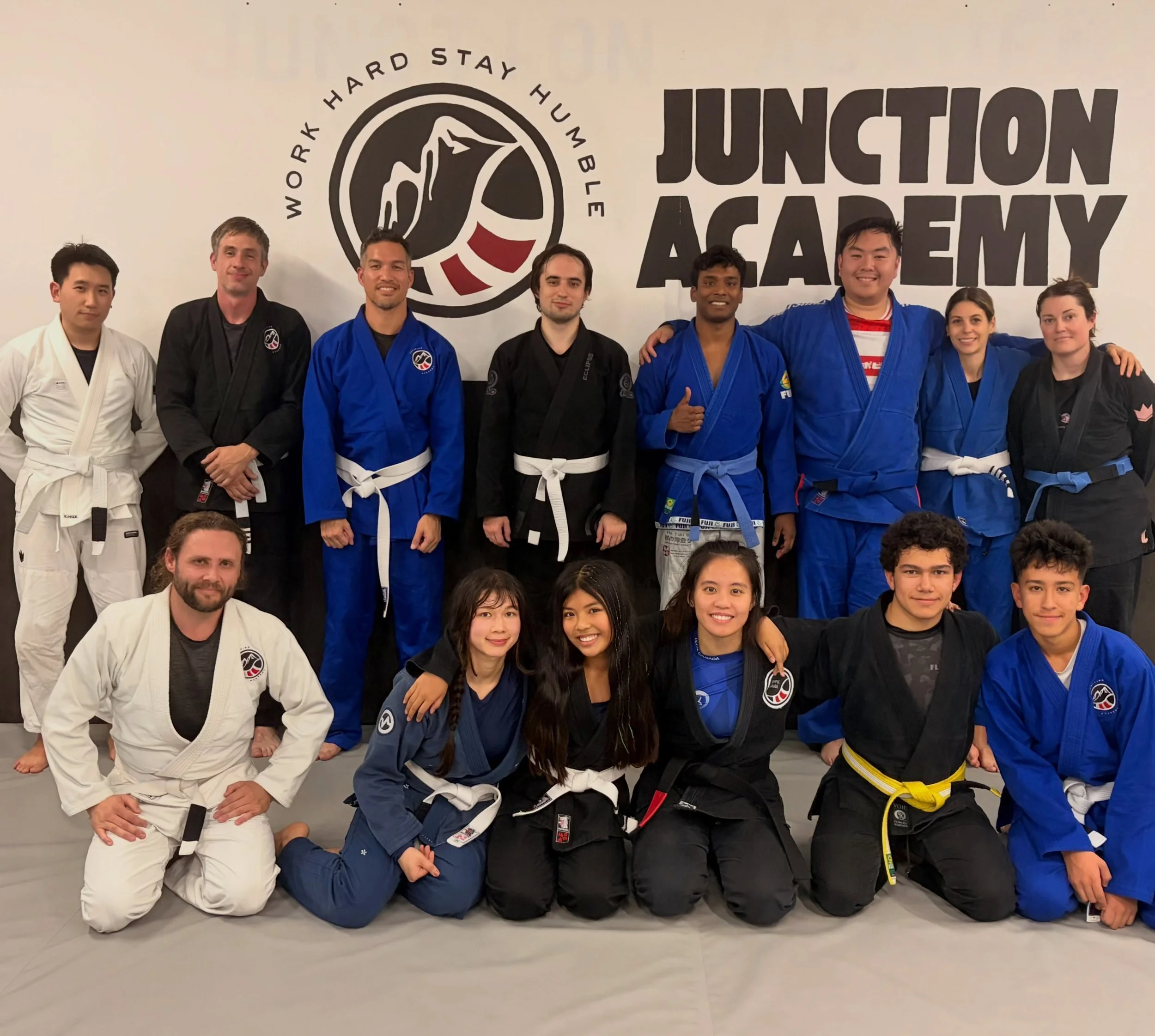 Wednesday Nights, Fundamentals Class. Come train with us 🤍🥋.

#bjj #brazilianjiujitsu4life