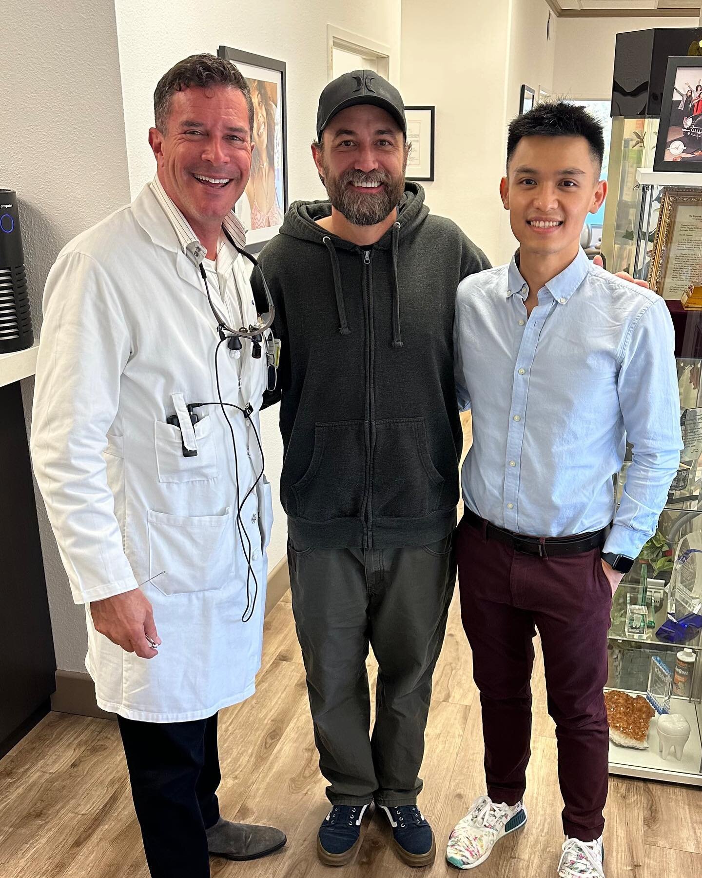 @ucladentistry 4th year student Bradley Salvatore performed $20,000 worth of dentistry on veteran Matthew Burk today, restoring his smile to perfection! 😁🦷👍🏼