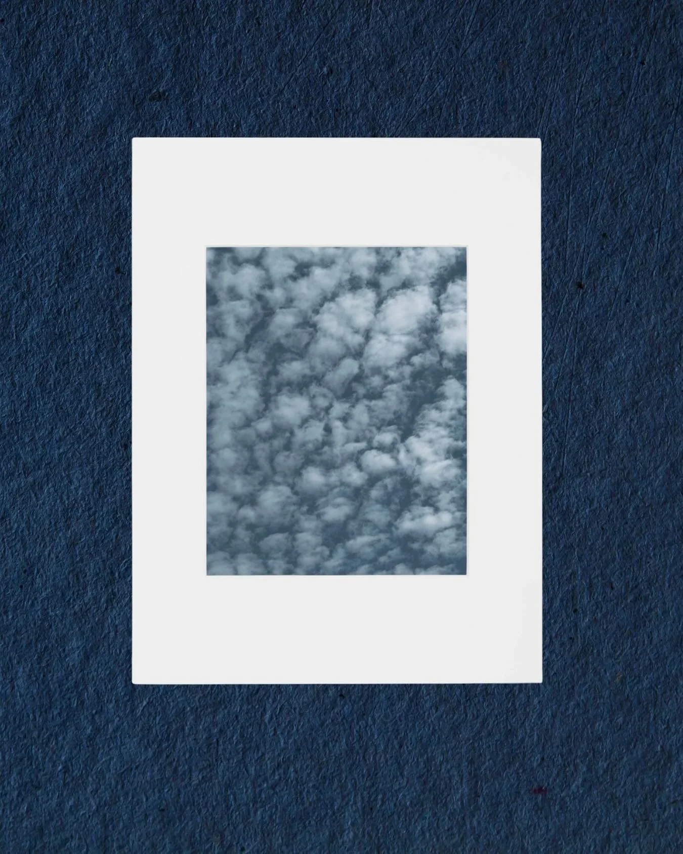 Nuages timides (mais beaux) ce matin &hellip; avant que  le 🔥🌞n&rsquo;arrive de nouveau&hellip;