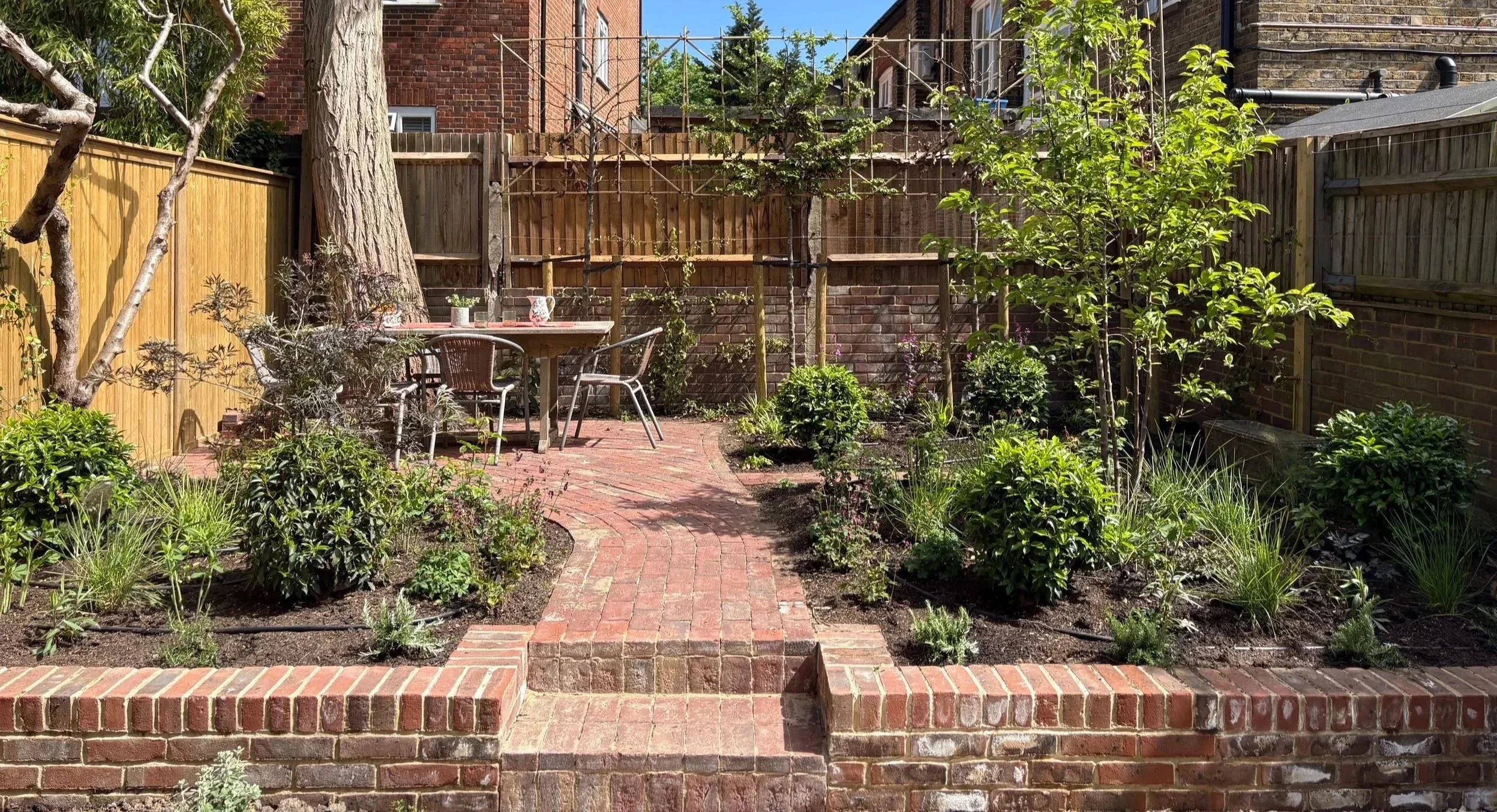 Town Cottage Garden, Kingston