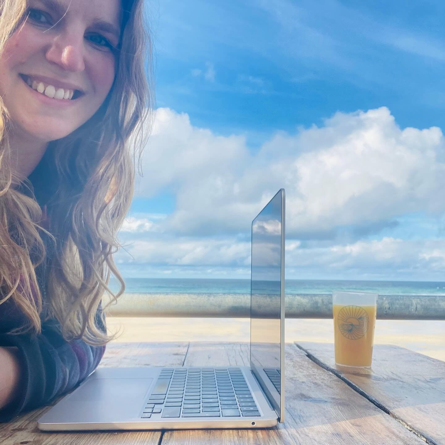 A savour the moment (/navel gazing &hellip;) post✨ It is WILD that I get to be here and call this work. I&rsquo;m in Cornwall, with six whole writing days ahead of me, working on the 5th Shell House mystery ✍️🌊 Three years ago I was readying The She