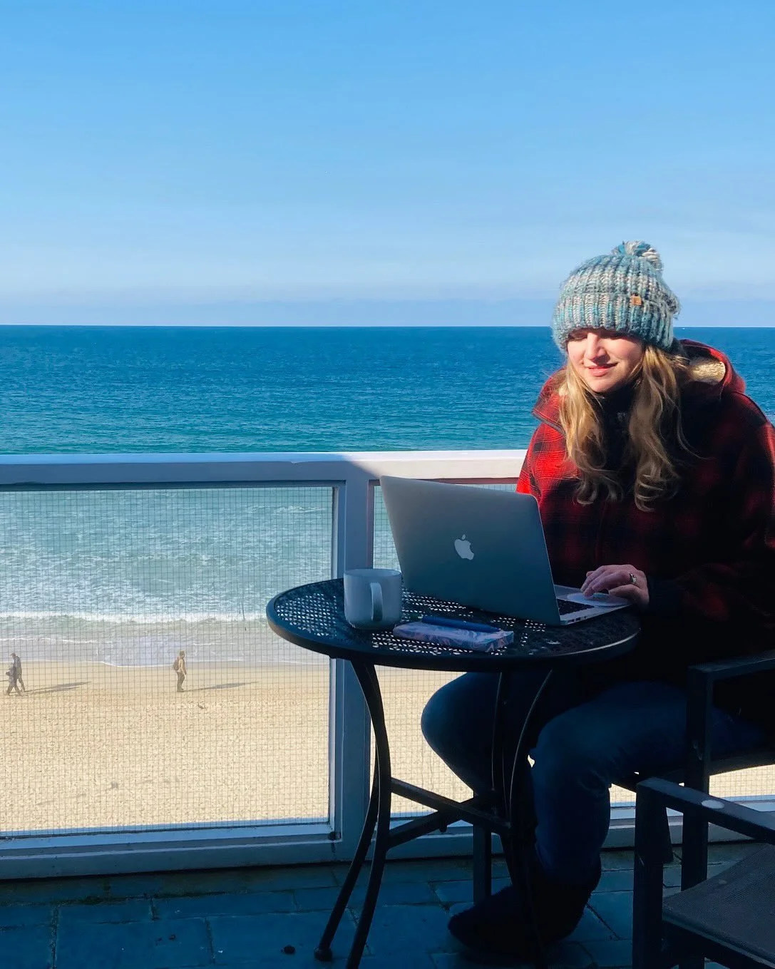Sign up to my newsletter and you&rsquo;ll be guaranteed all the news from Porthpella, on a roughly monthly basis ✍️🐚💗 Mostly sent from my writing hut in Bristol but, when I can swing it, spots like this &hellip; 👆🤩 Link in bio to sign up 👆😘 Wit