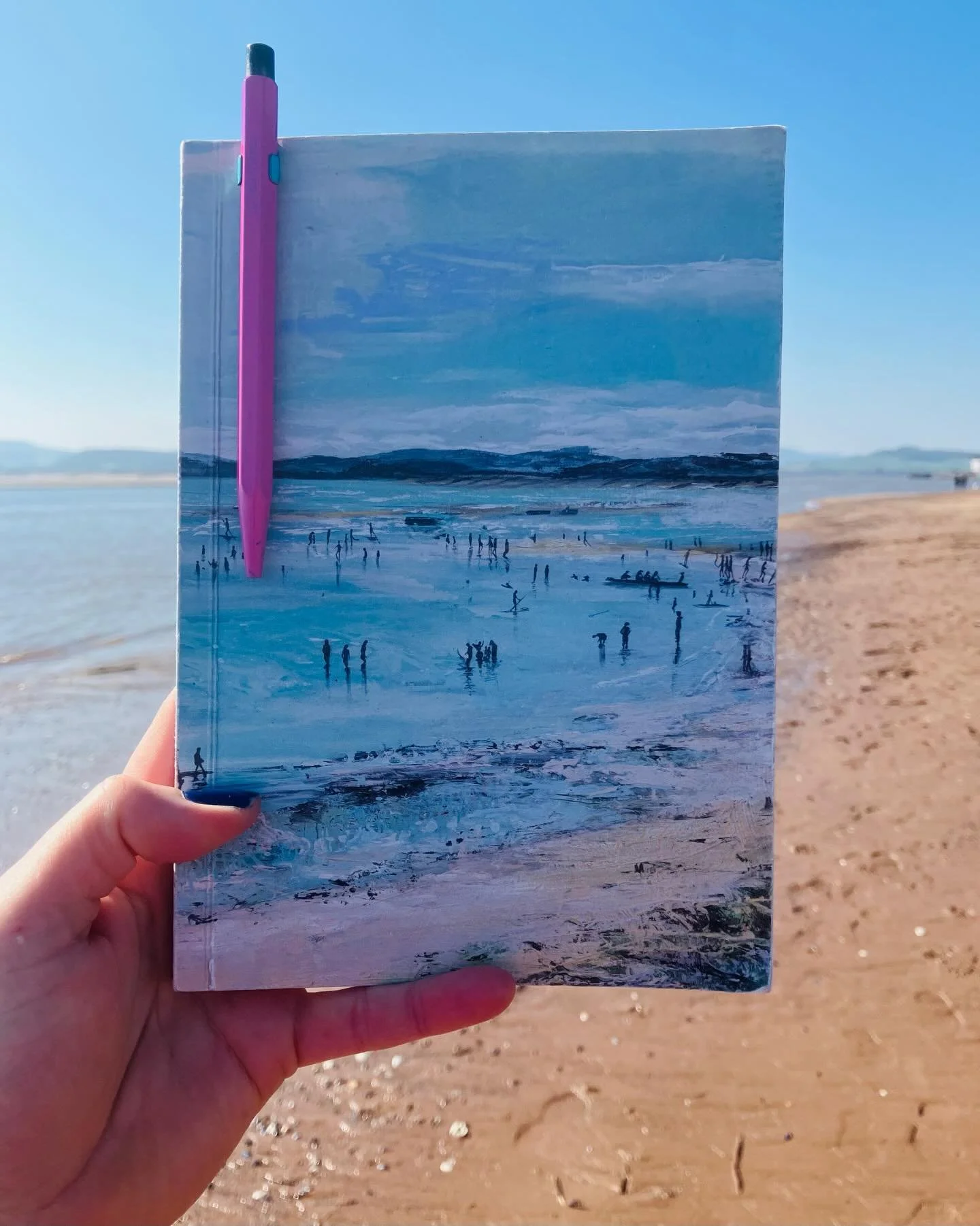 In the space between novel edits, writing in a new notebook - a beautiful @ellas.devon notebook - and paddling my way into the next story&hellip; ✨✍️✨ 

#amwriting #novelwriting #authorsofinstagram #creativeprocess #devoncoast