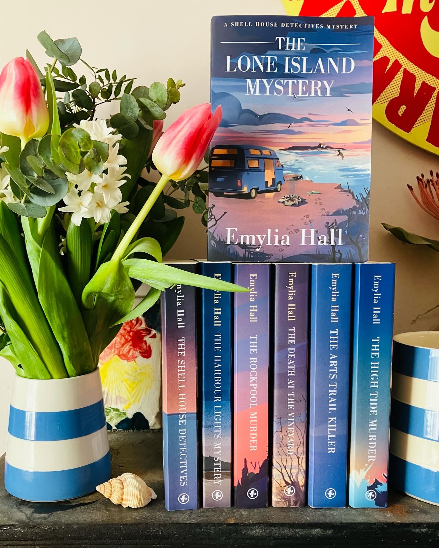 Just two weeks until THE LONE ISLAND MYSTERY is out! Tuesday 28th is the day 🥳 Thank you so much to everyone who has already pre-ordered, and read review copies on NetGalley - it&rsquo;s SO much appreciated 💗 I loved writing this book, with its wil