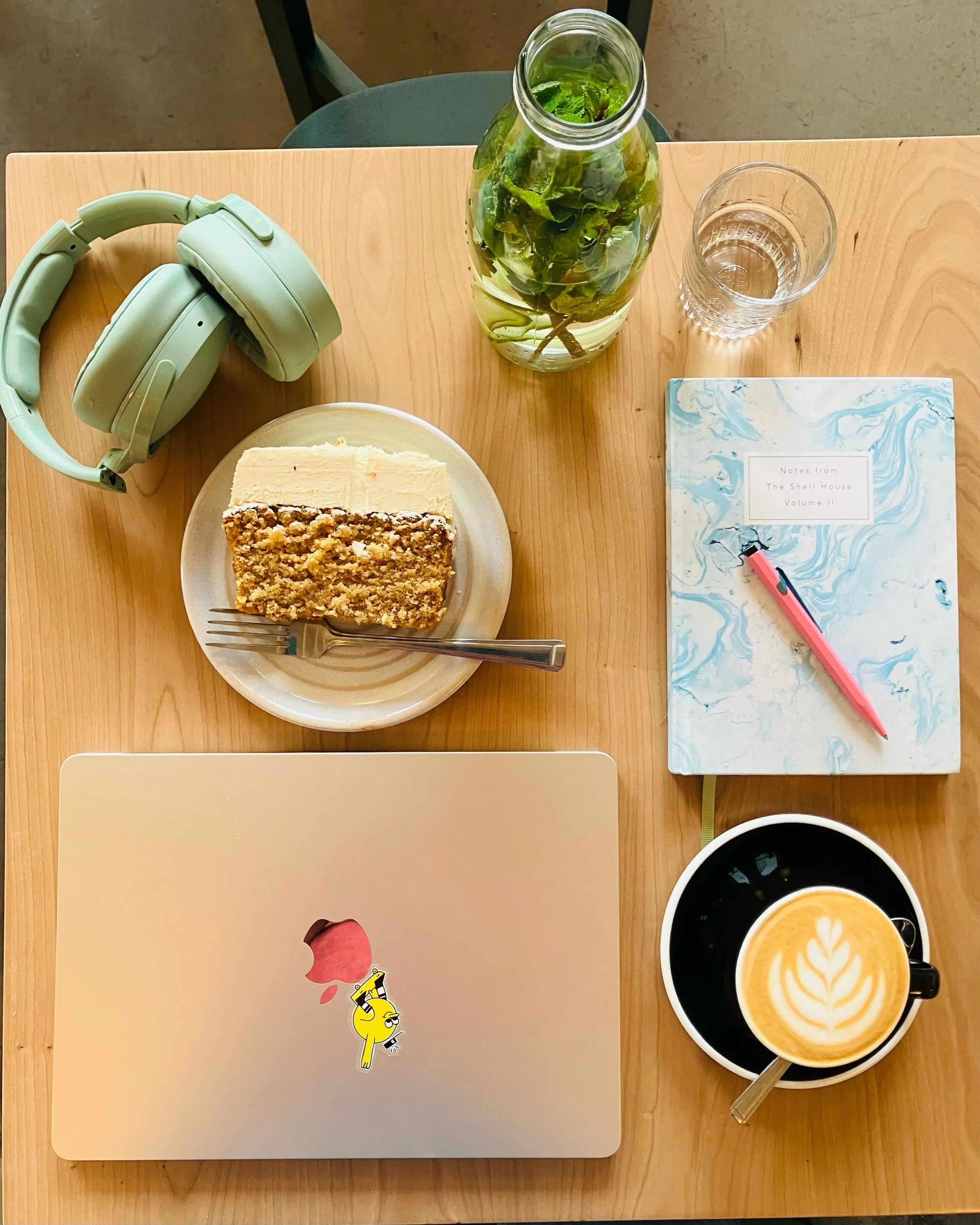 Old friends have reunited to see me through this week of deadline dread ... lime &amp; coconut cake from @fed.303 and St Ives fave @yallahcoffee, the best combo in town in my opinion, and now being served at @arnolfinibarcafe! Which is ALMOST south o