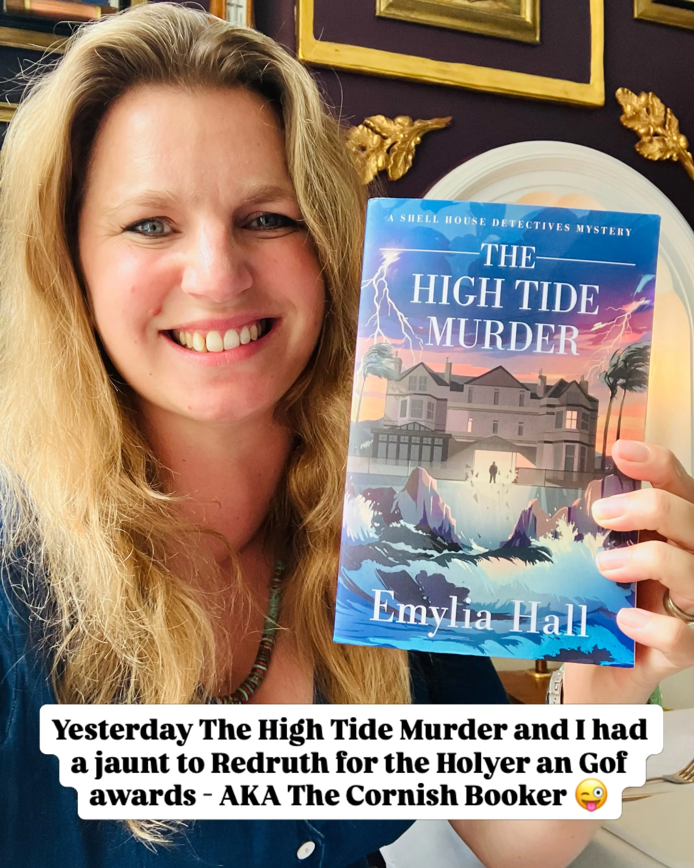 A flying trip to Cornwall where The High Tide Murder was nominated for a Holyer an Gof award (thank you, thank you) 🩵🐚🥳

#holyerangof #holyerangofawards #kresenkernow #bookssetincornwall #writinglife