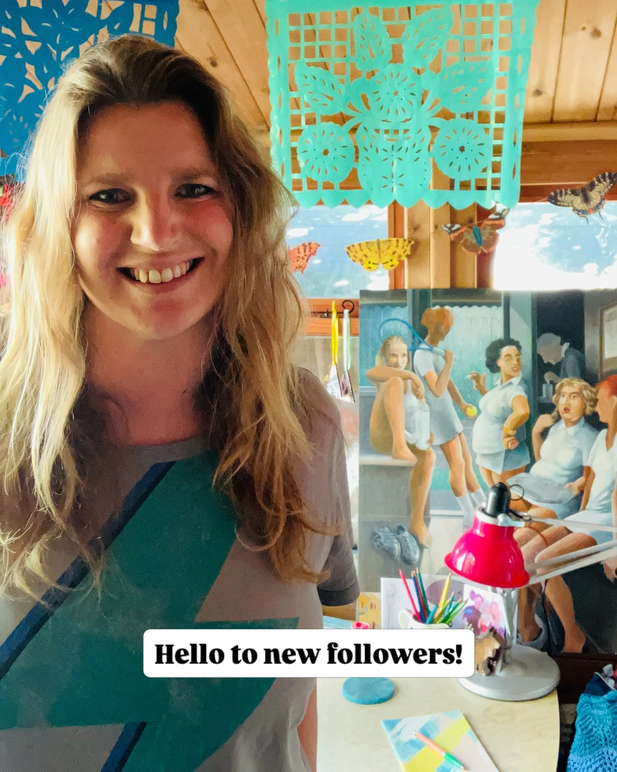 After posting the colourful chaos that is my writing hut I&rsquo;ve had some new followers, so HELLO - and here&rsquo;s a bit about me &hellip; (follow the cake 😉)

#authorsofinstagram #igauthors #writinglife #sheshed #creativelifehappylife