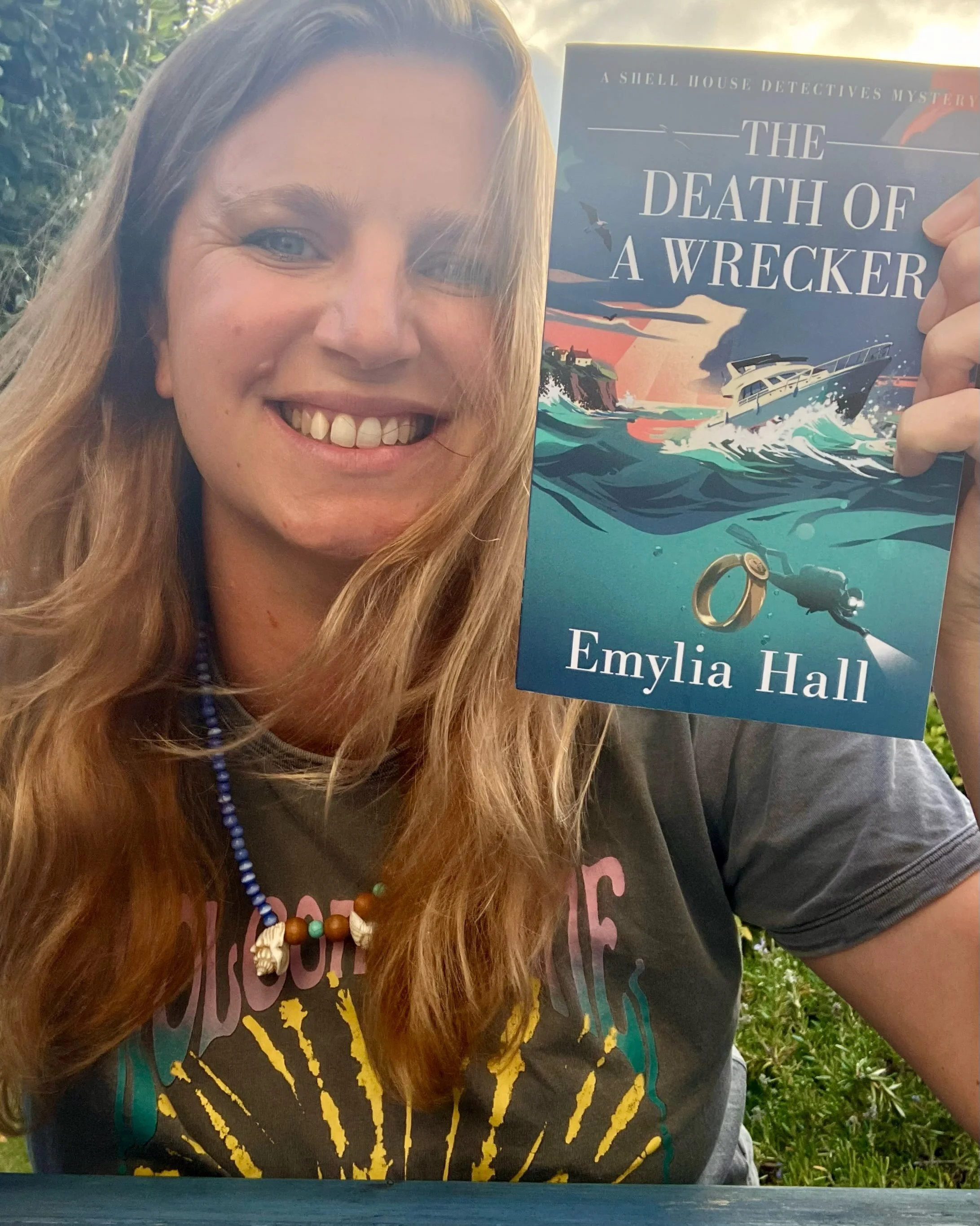My author copies of THE DEATH OF A WRECKER just landed! 🩵🐚 I&rsquo;m so, so chuffed to get my hands on this book (and ogle the coral and turquoise and denim cover palette) 🎨 It&rsquo;s number 8 in the Shell House Detectives series, but can also be