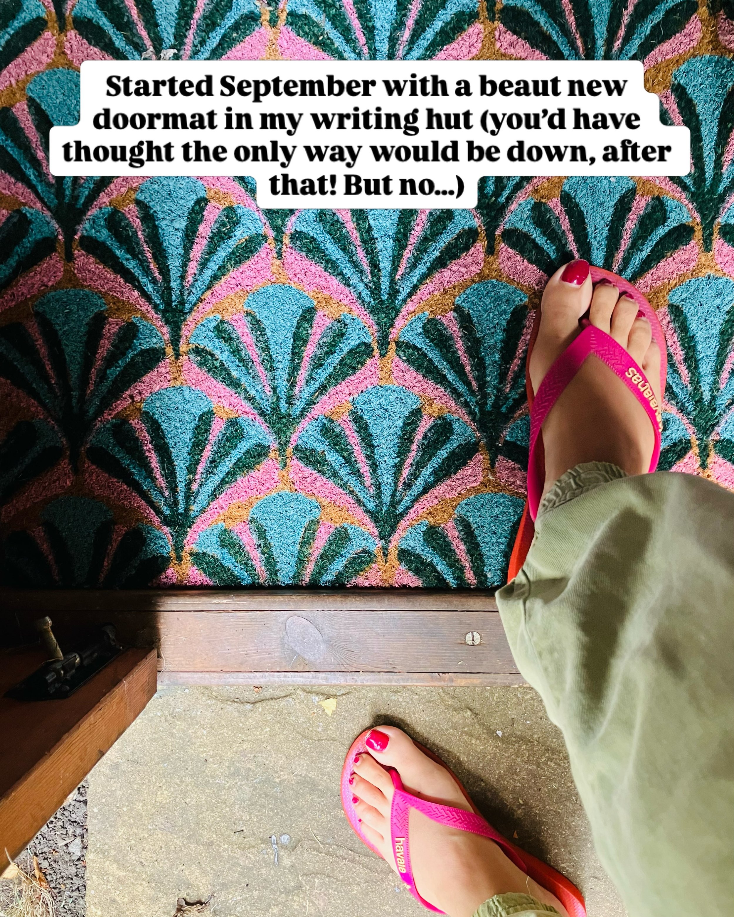 September, you were great! 😃 More gadding about than usual (this author&rsquo;s life: I&rsquo;m more often tucked away in my hut) but September is always a quieter month for me in the Shell House schedule - last edits of one book and pre-planning th