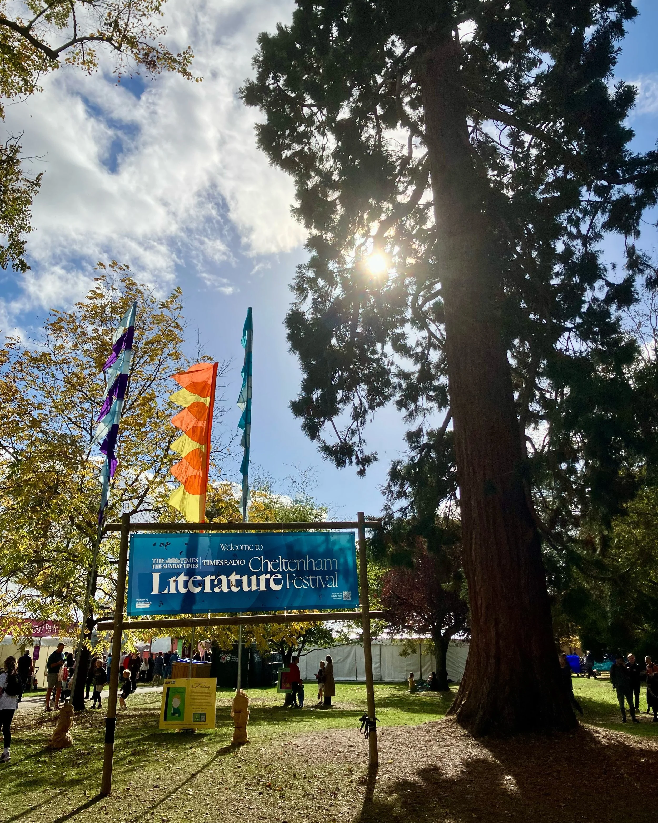 A great afternoon at @cheltfestivals yesterday, watching my husband, Robin Etherington, do his thing hosting The Big Comic Draw Off (think Whose Line is it Anyway? but for comic art) &ndash; and working the crowd into a right frenzy 🥳 Our son loved 