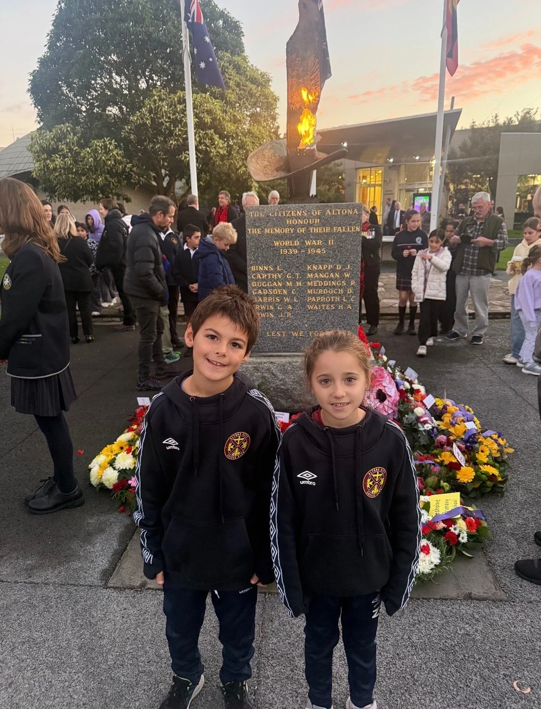 Today, we pause to remember and honour the bravery, sacrifice, and spirit of our ANZACs.

This morning, we are incredibly proud of Harrison and Zariah from our U8s team, who placed a wreath in remembrance. A special moment that reflects the respect a