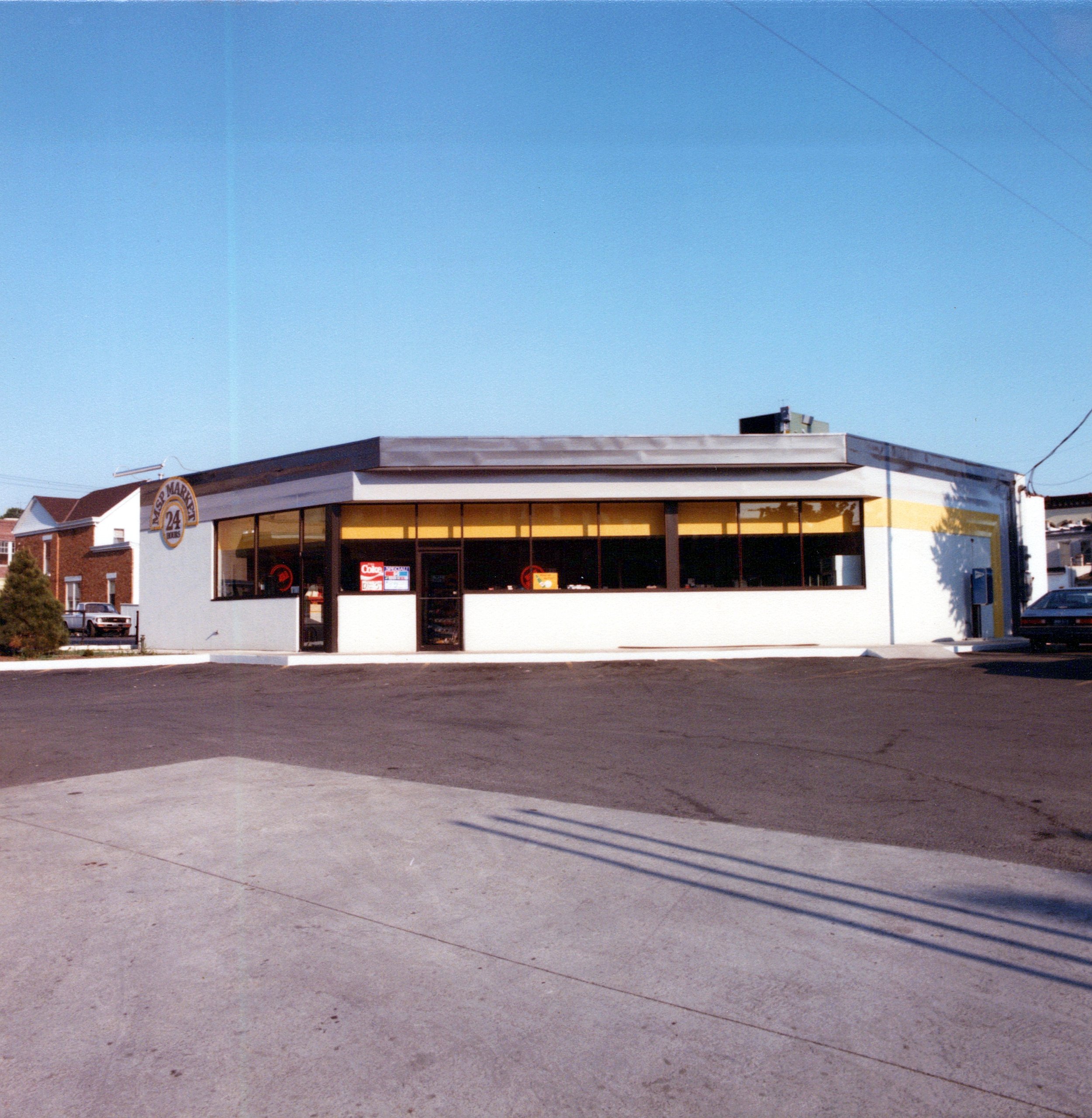 1980s_MSP_Service_Station_0012_a.jpg