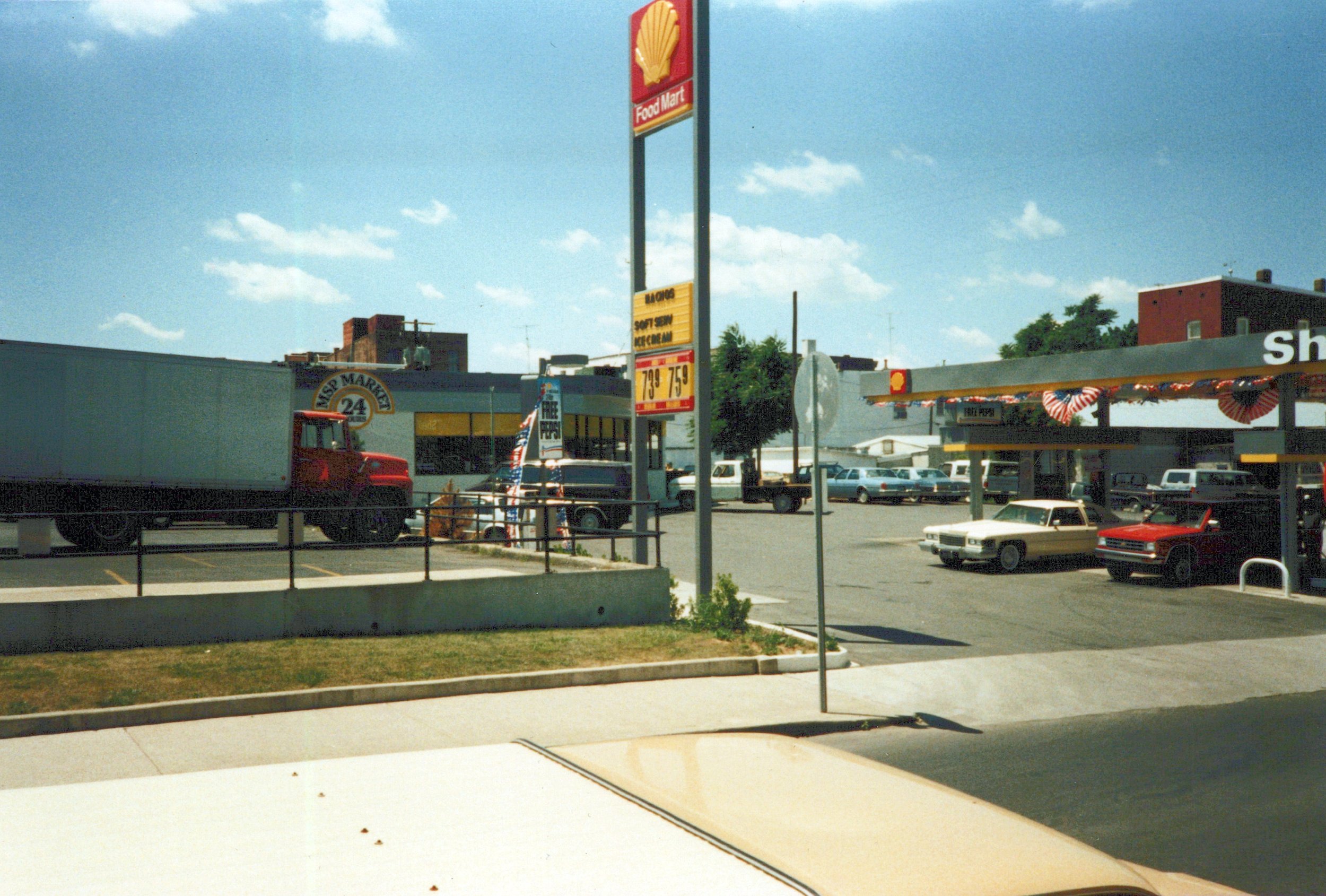 1980s_MSP_Service_Station_0001_a.jpg