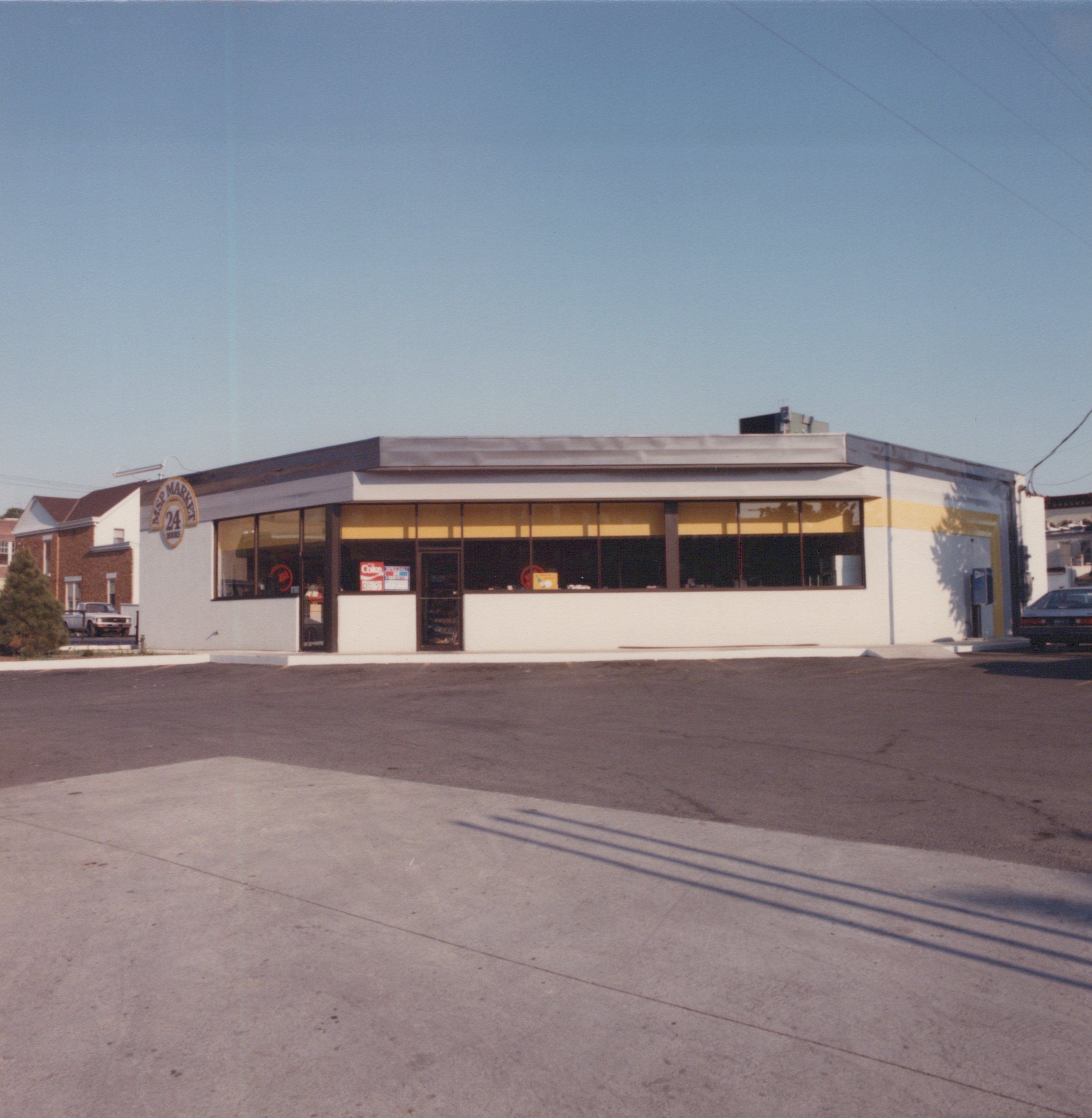 1980s_MSP_Service_Station_0012.jpg