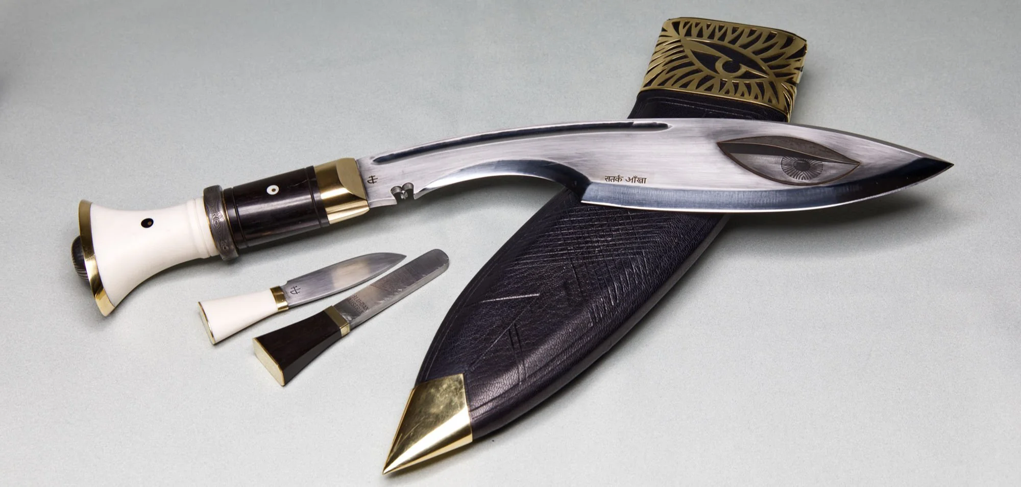 Khukri with a twist