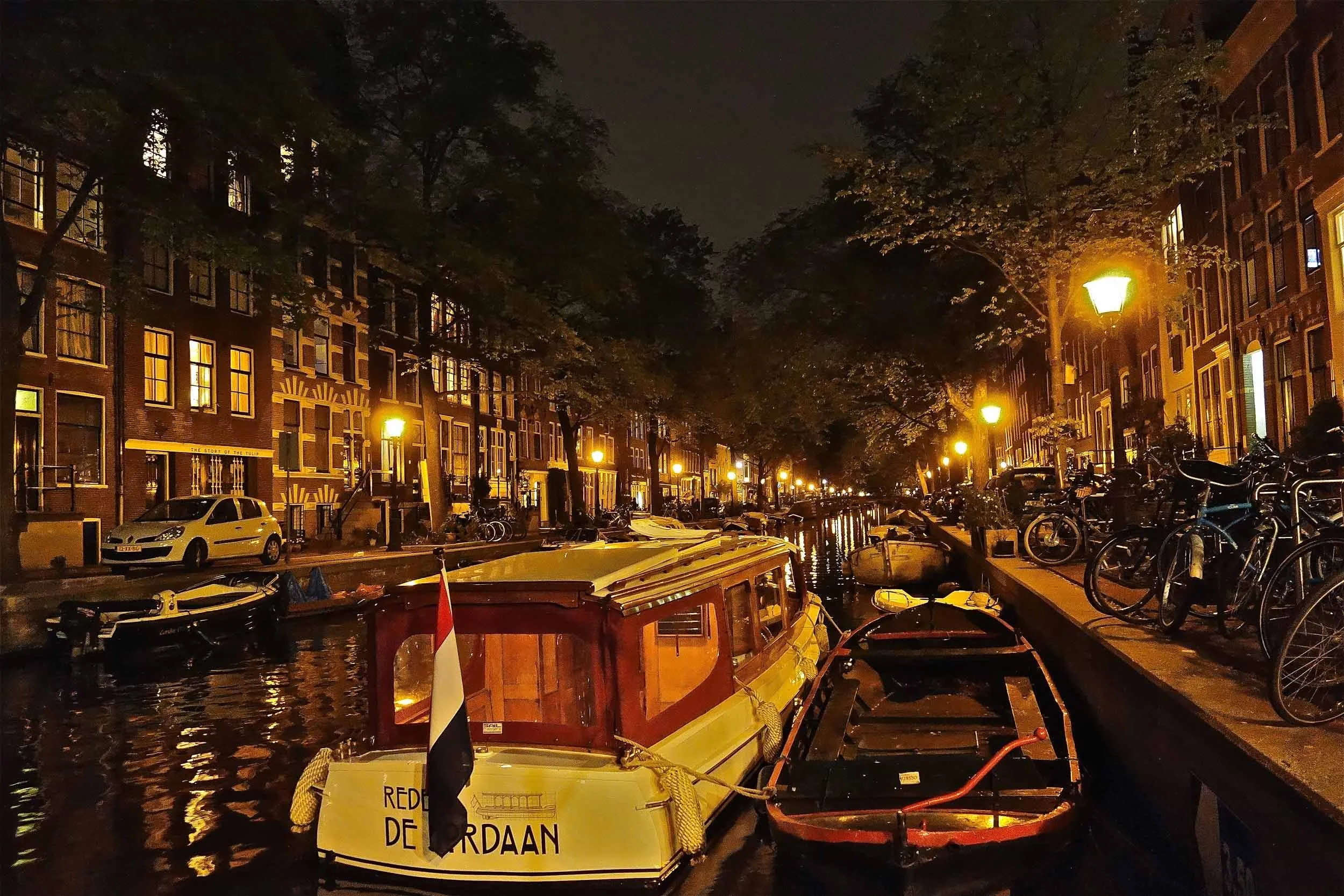 Prinsengracht Canal in the Jordaan district, Amsterdam, The Netherlands
