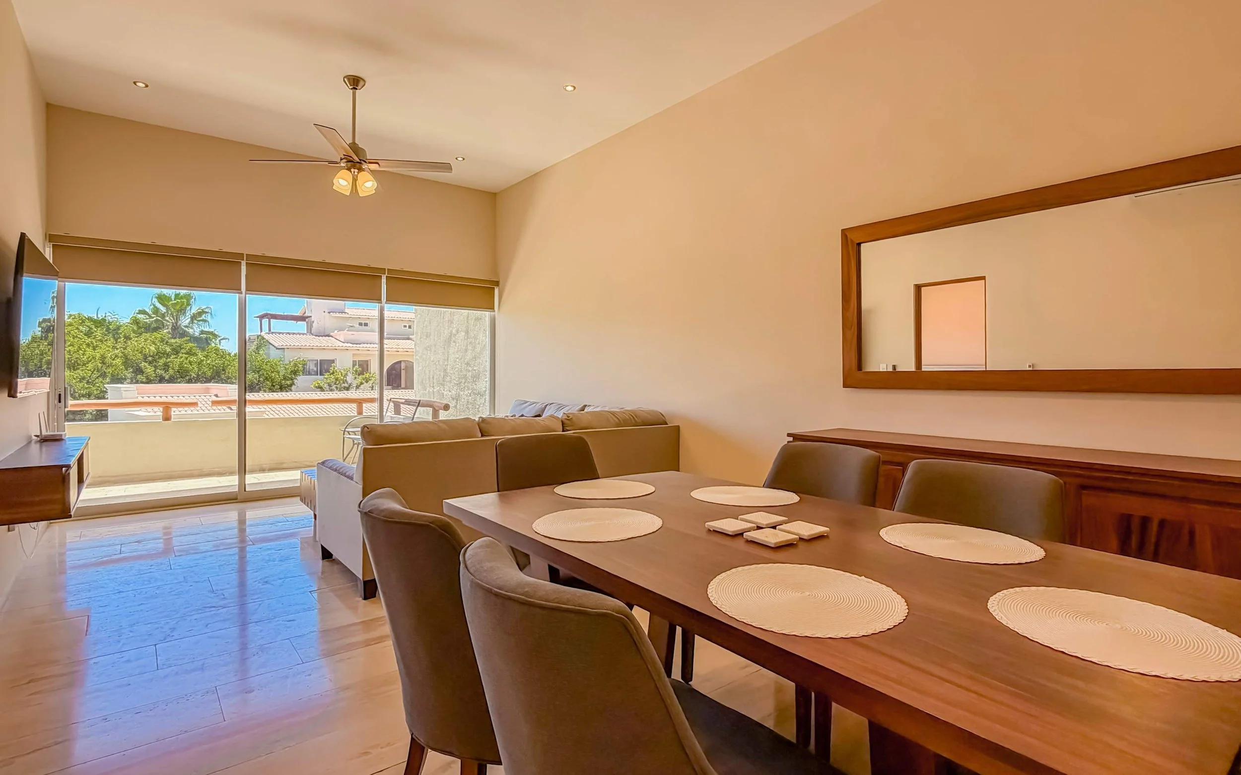 Tamar dining room.jpg