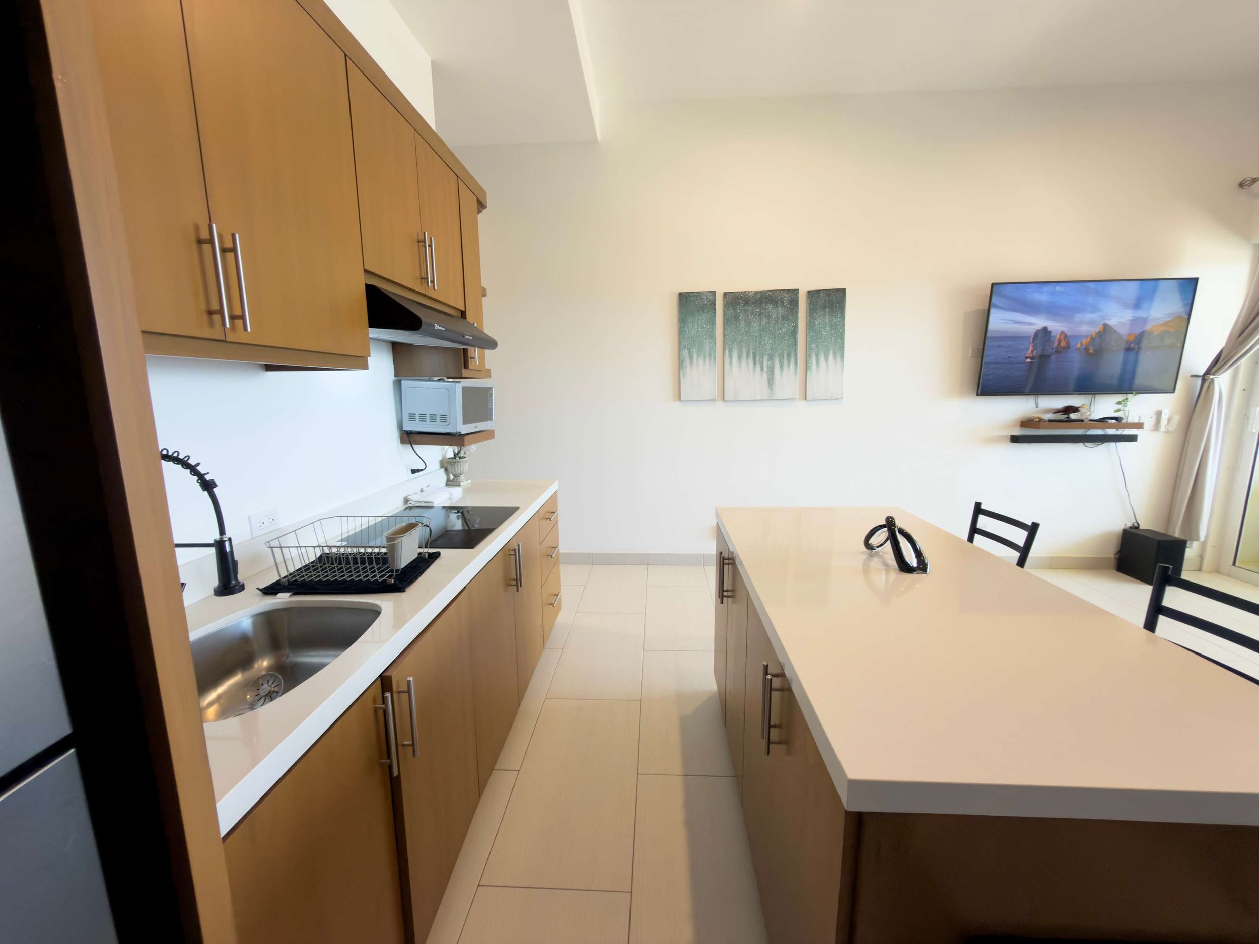 misiones 7411 kitchen 4.jpg