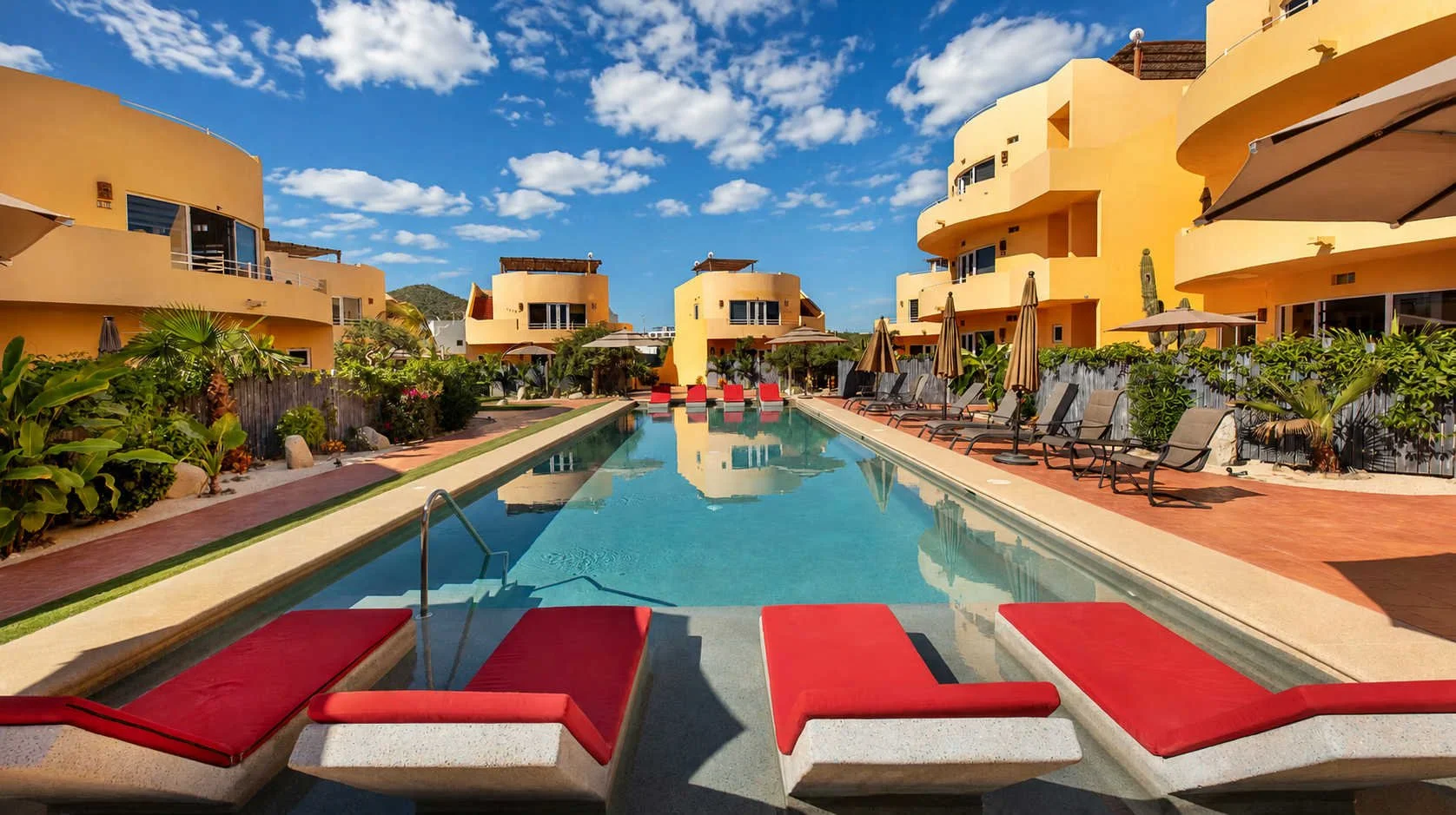 Cerritos pool 2.jpg