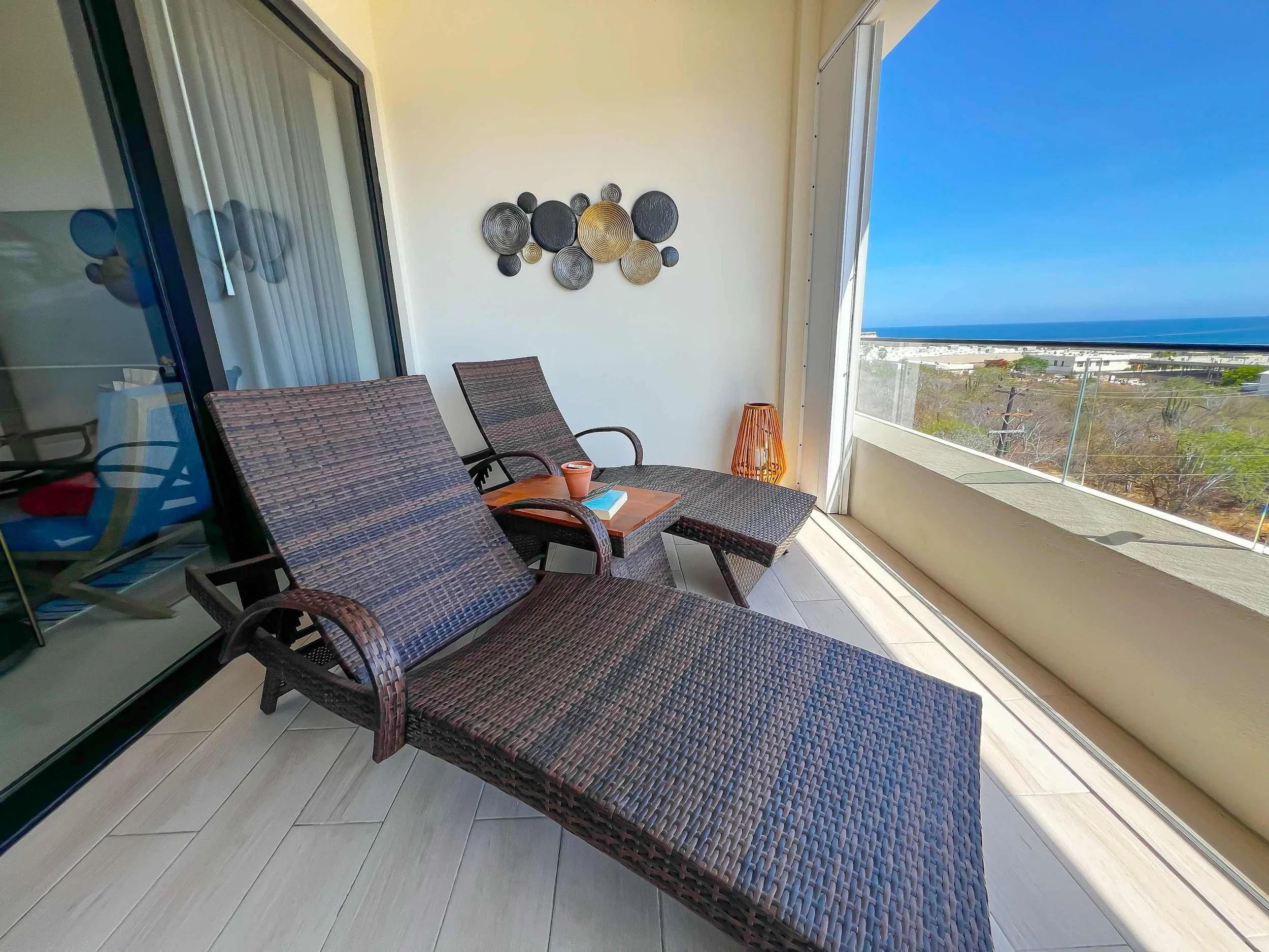 Vista real 302 balcony 2.jpg