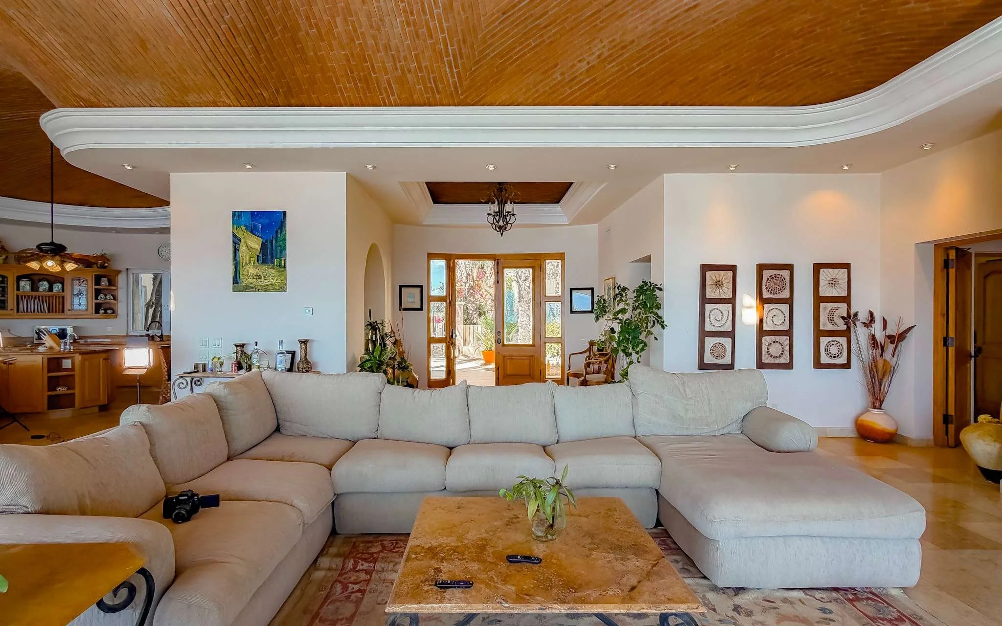 Pedregal living room 5.jpg