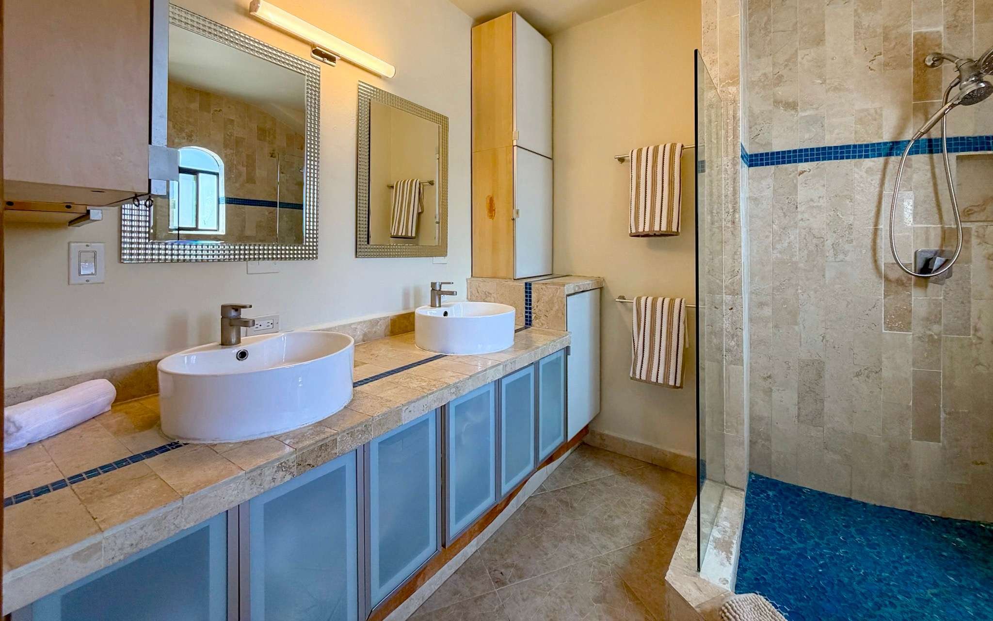 Marina property bathroom 1.jpg