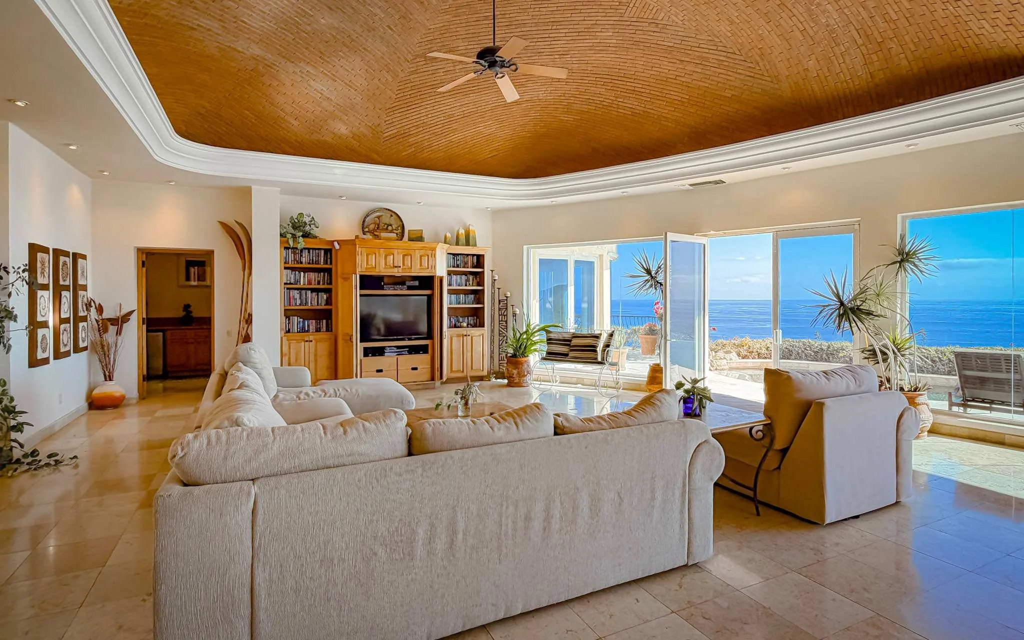 Pedregal living room 2.jpg