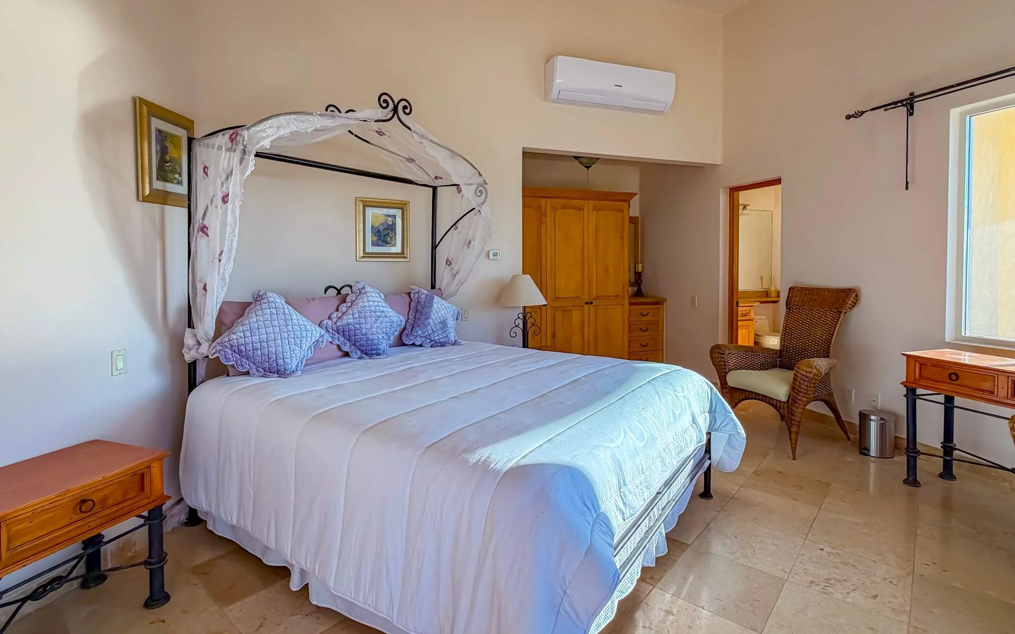 Pedregal bedroom #5.jpg