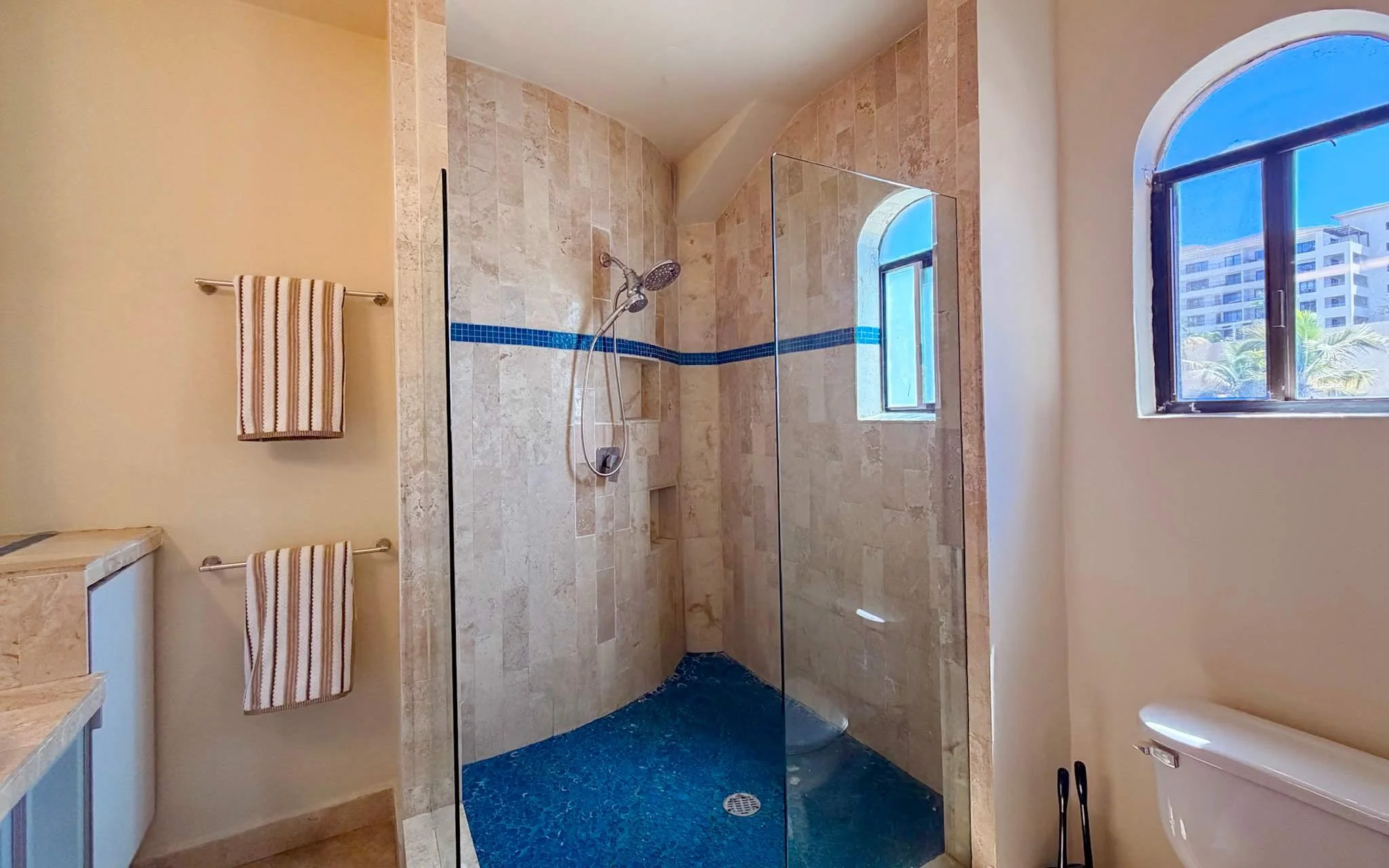 Marina property bathroom 2.jpg