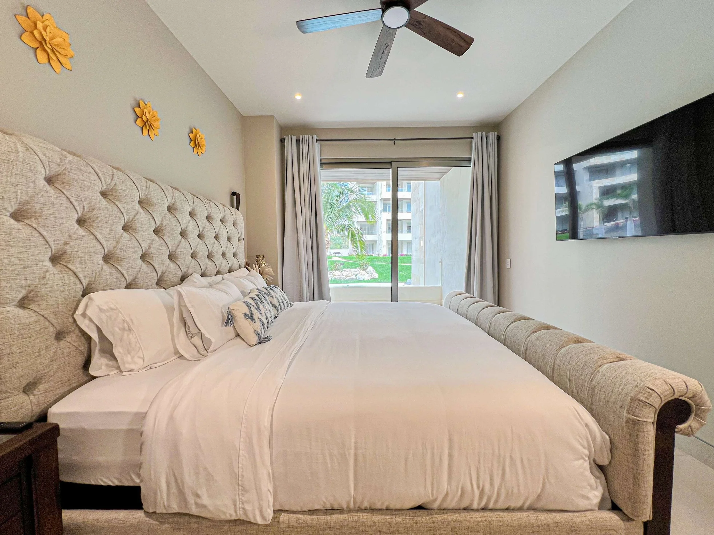 Vista vella lll 3Bed bedroom #2 2.jpg