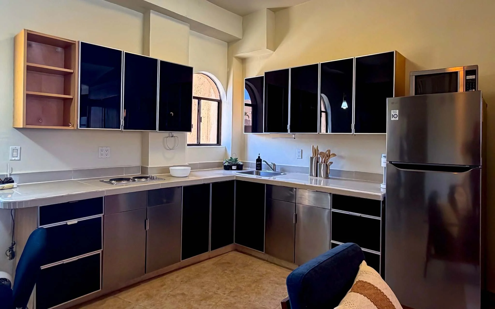Marina property kitchen 2.jpg