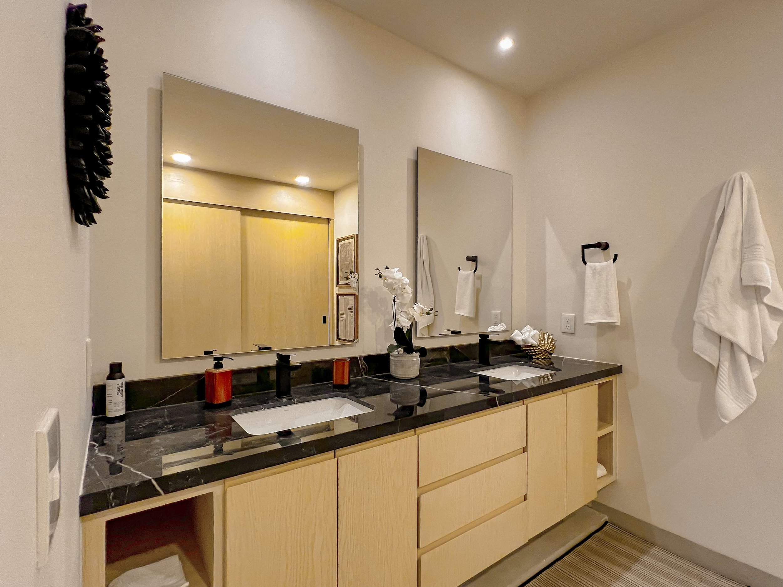 Vista real 302 bathroom.jpg