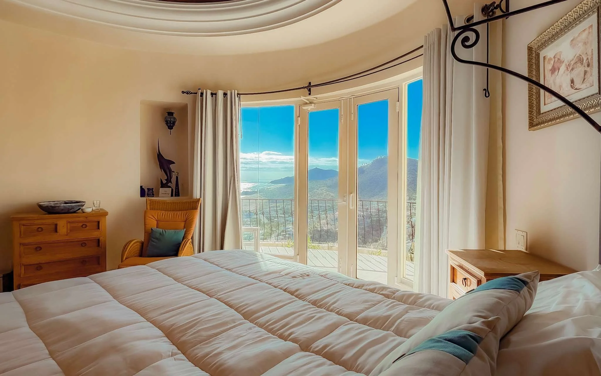 Pedregal bedroom 2.jpg