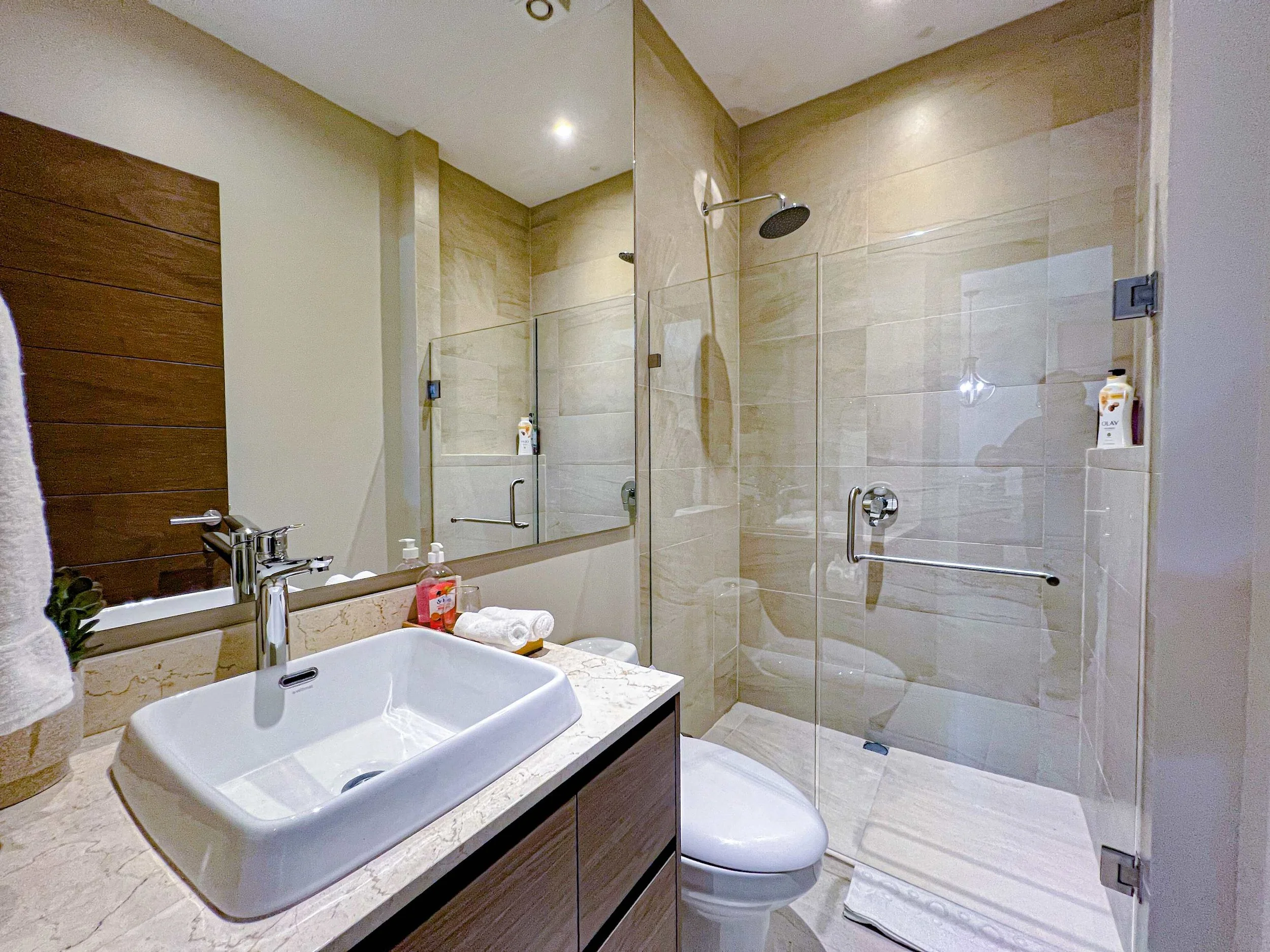 Vista vella lll 3Bed bathroom.jpg
