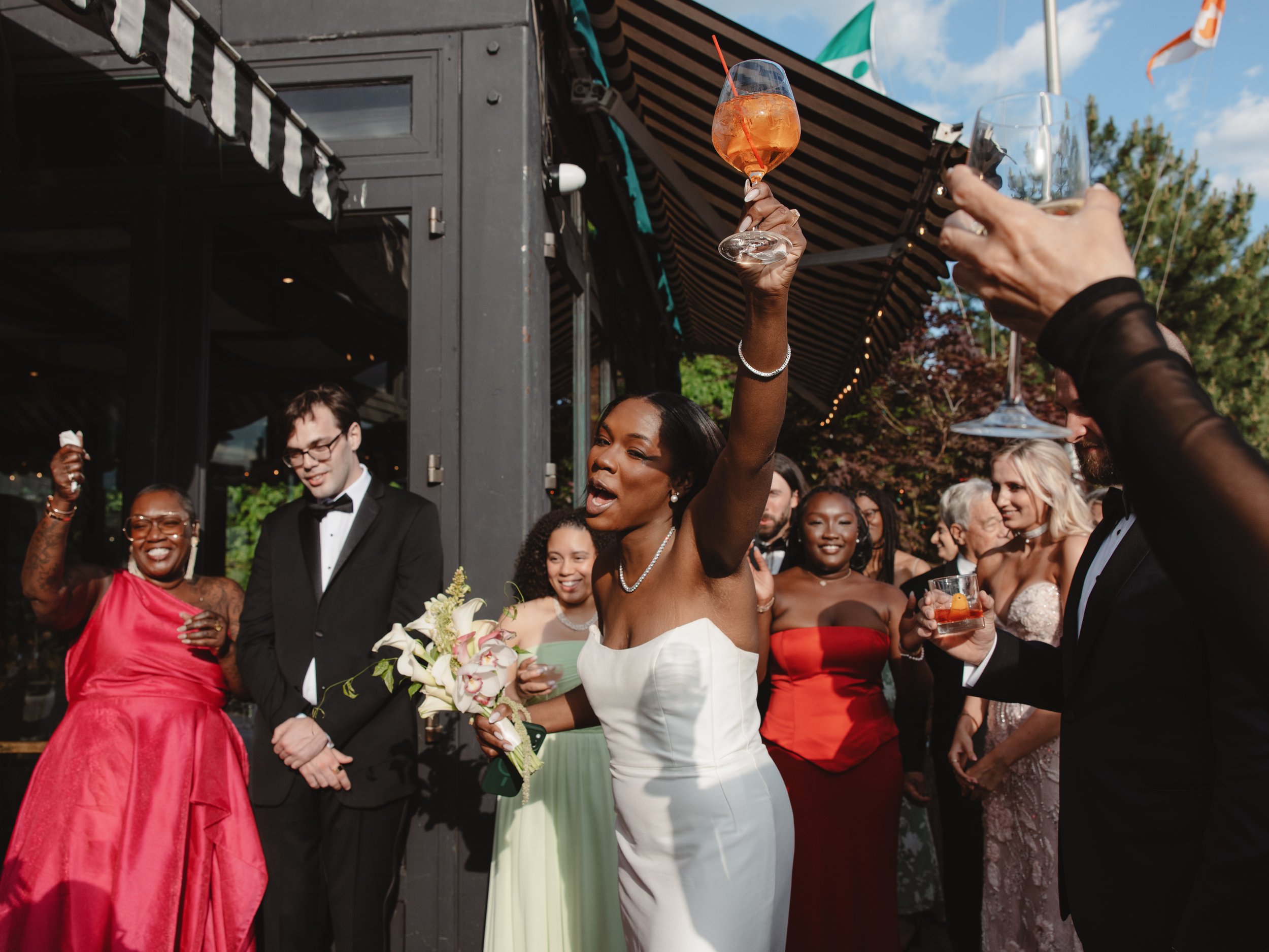 Gabrielle&TheloniousRiverCafeWedding-40-2.jpg