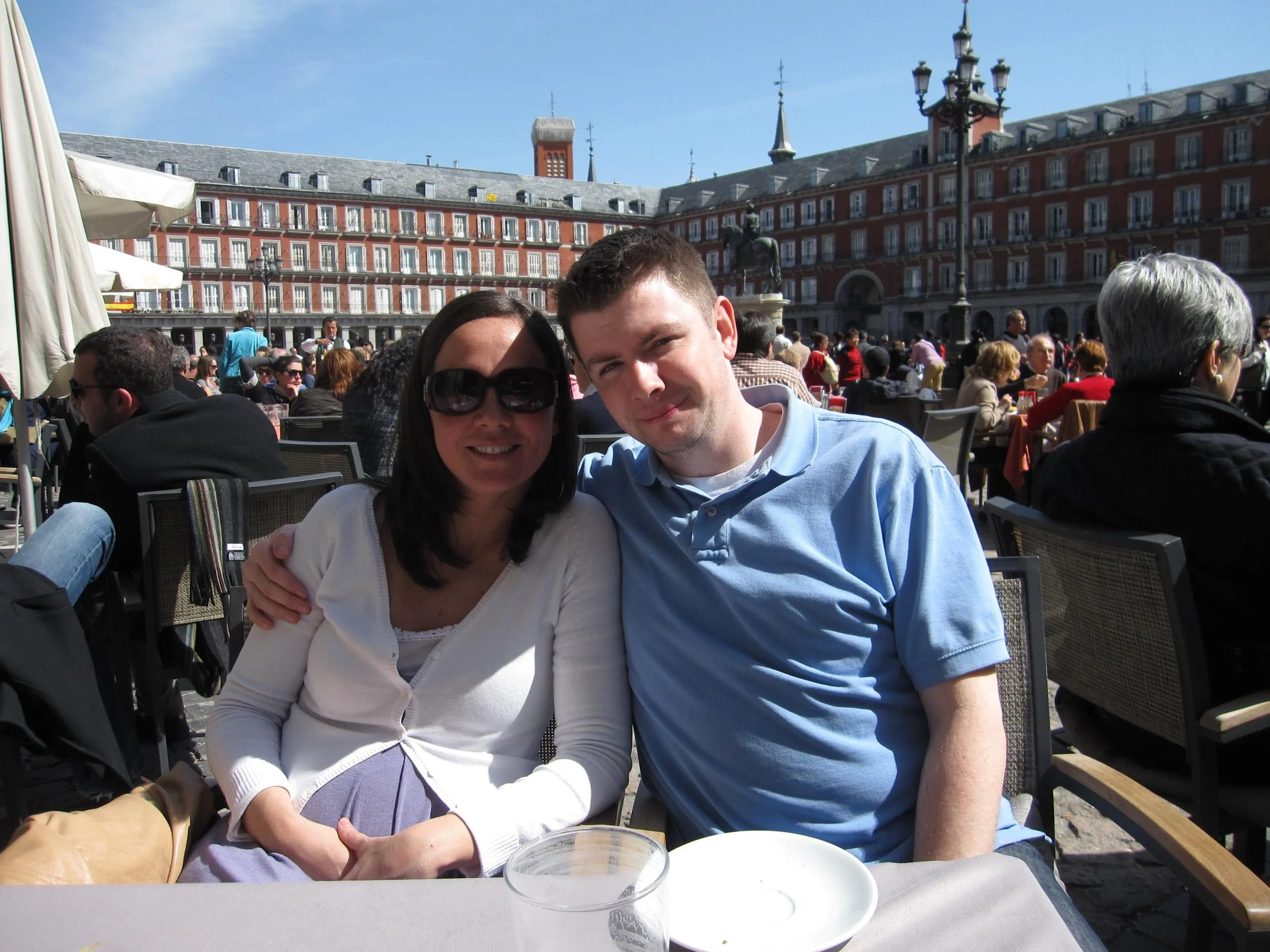 (2010) Madrid, Spain with Macarena