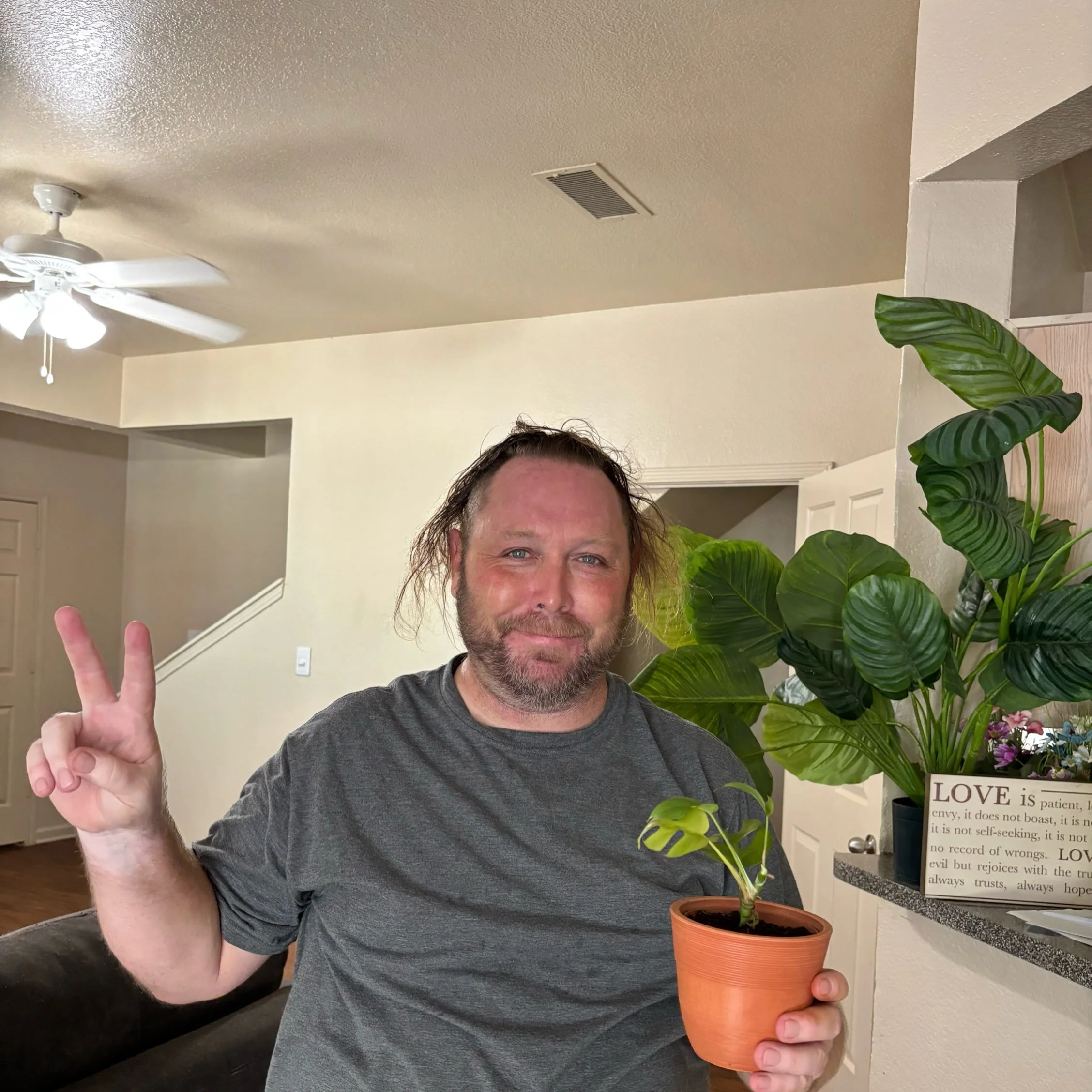 Sunrise move-ins happen every day of the year - and on this day it was Shawn! After coming to Sunrise for years, Shawn qualified for an apartment, but didn&rsquo;t sit around after being housed. Shawn has been working a regular job for over a year he