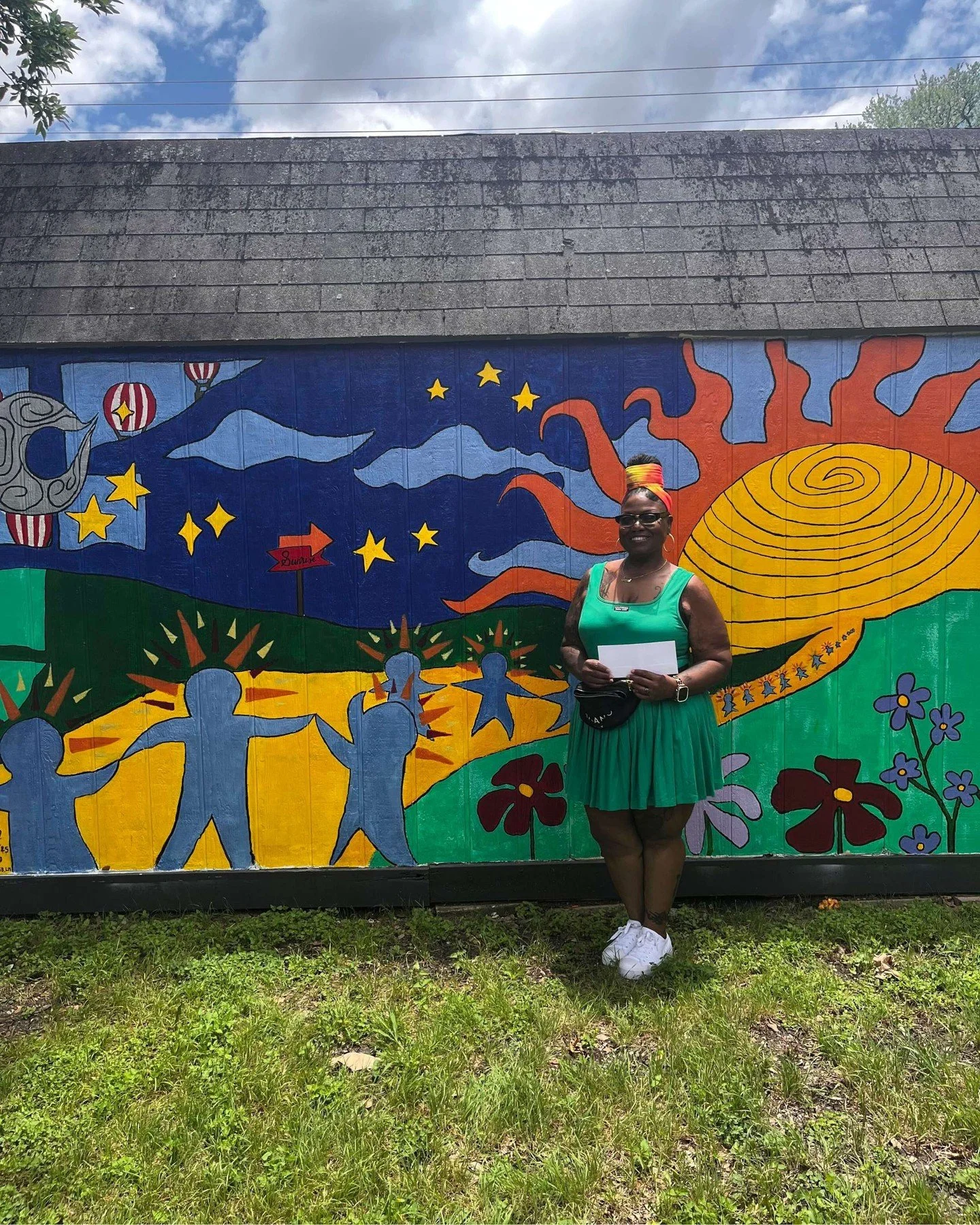 Jacqueline and her family were going through one of the most difficult times in their lives until our Wayfinder Team responded with quick and compassionate help. Jacqueline and her kids now live together under one roof.

She shares that throughout th