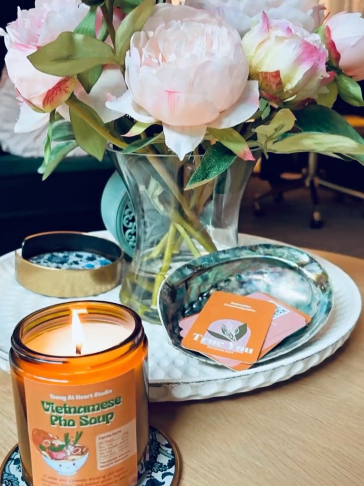 True You Psychology is now (superrr excited) to be a proud stocklist of 🥁🥁🥁&hellip;

@youngatheart.lifestyle 
Asian inspired Soy Candles! 😻 🎉

These unique candles celebrate Asian culture and are one of a kind! You won&rsquo;t find the exact fra