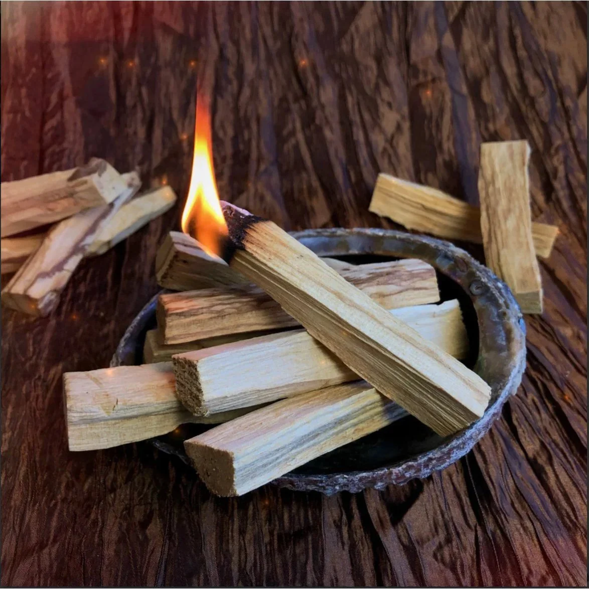 Palo-Santo-Smudge-Stick-Bundle-of-5-Folk-Medicine.jpg