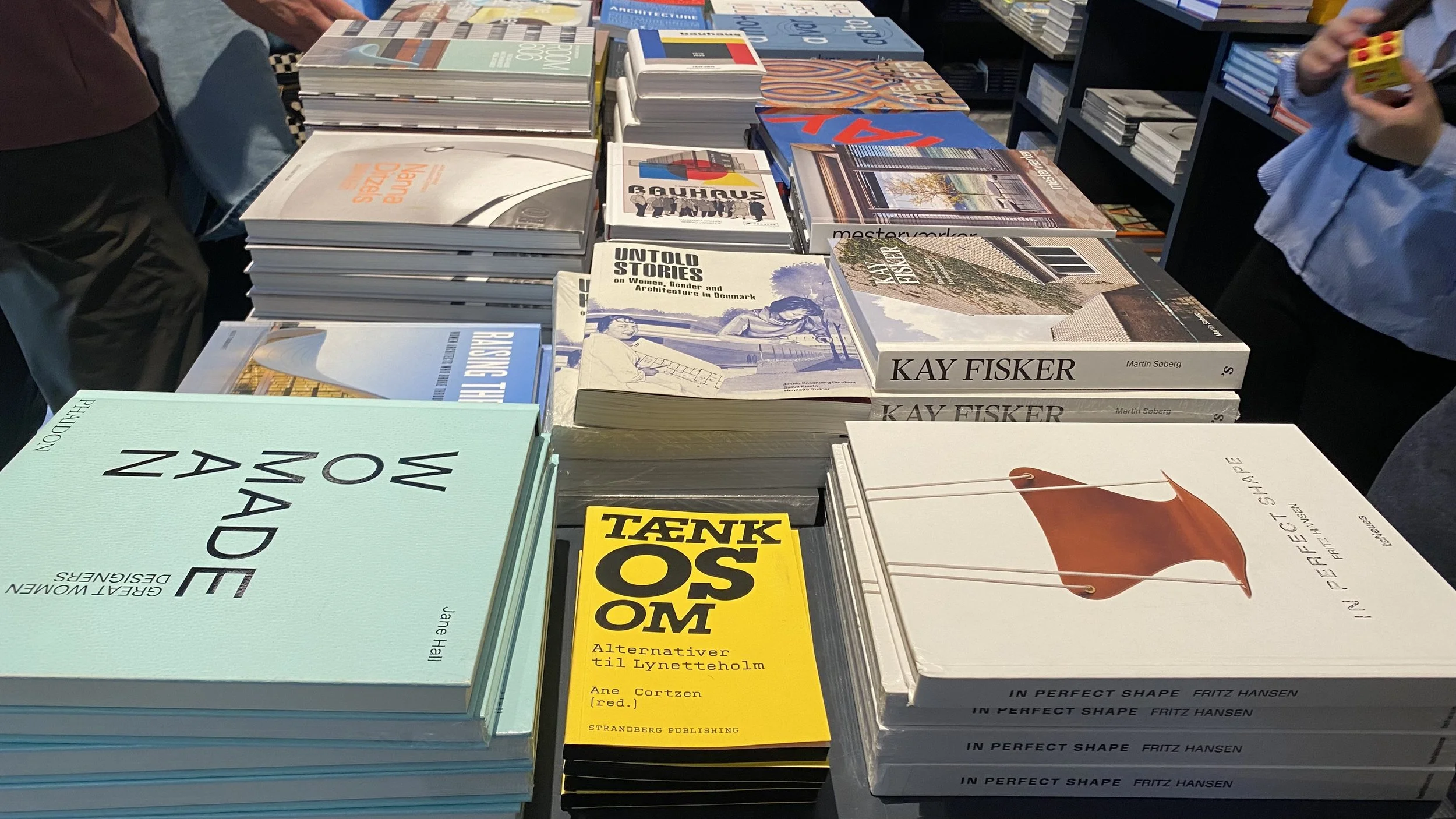 Bogudgivelse / Tænk os om - Alternativer til Lynetteholm / IDA Grøn teknologi / Strandberg Publishing / August 2023