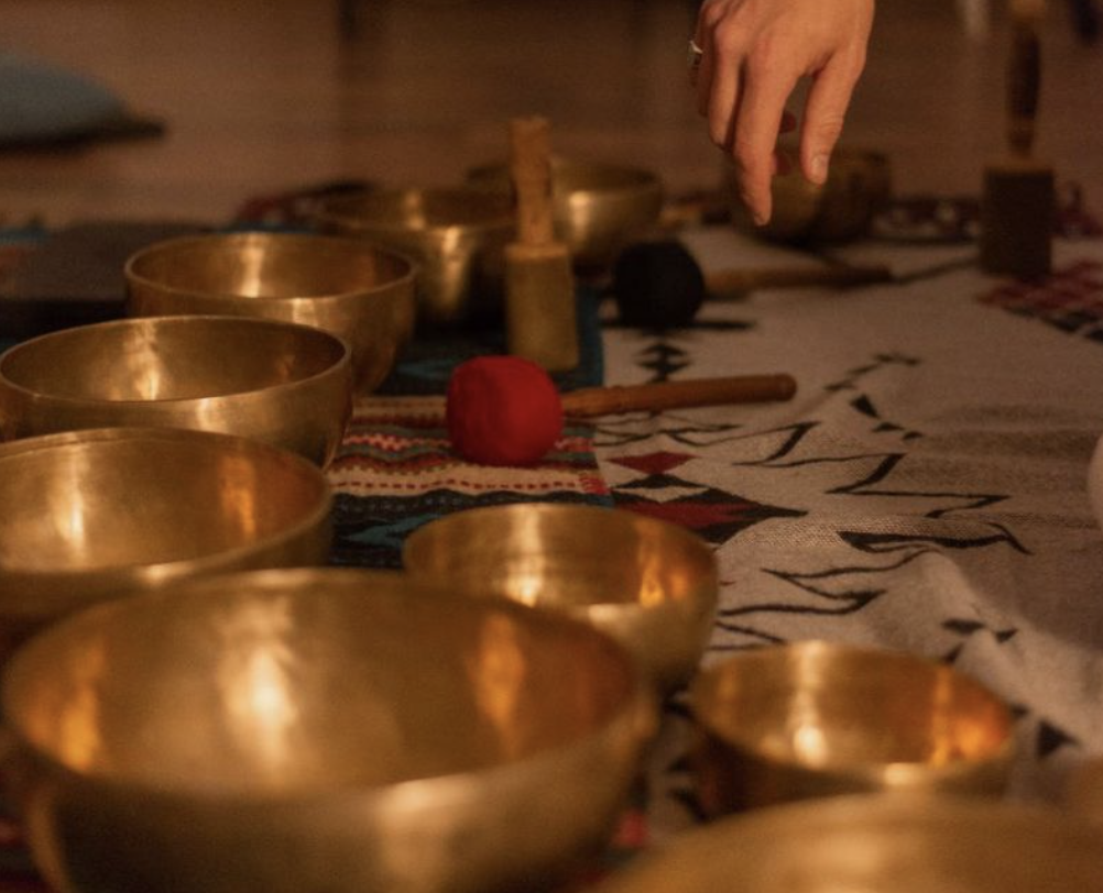 Solar Expansion & Inner Radiance Sound Bath Journey with Laura Degelmann